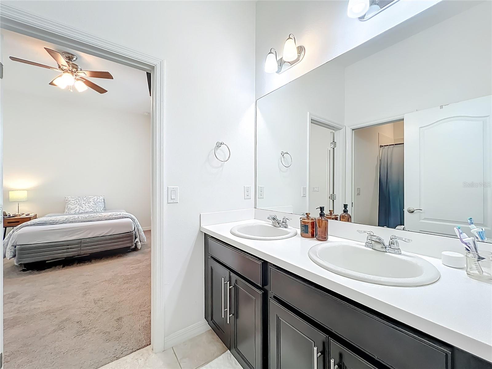 Image 45 of 90 For 4791 Riverwalk Drive