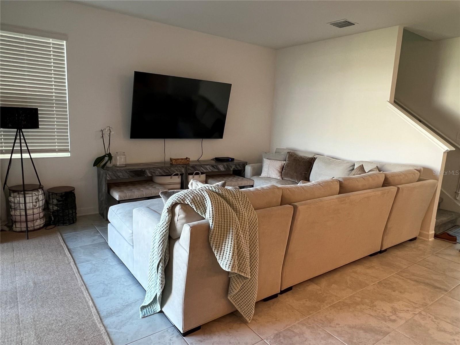 Image 16 of 31 For 11480 Rhyme Avenue