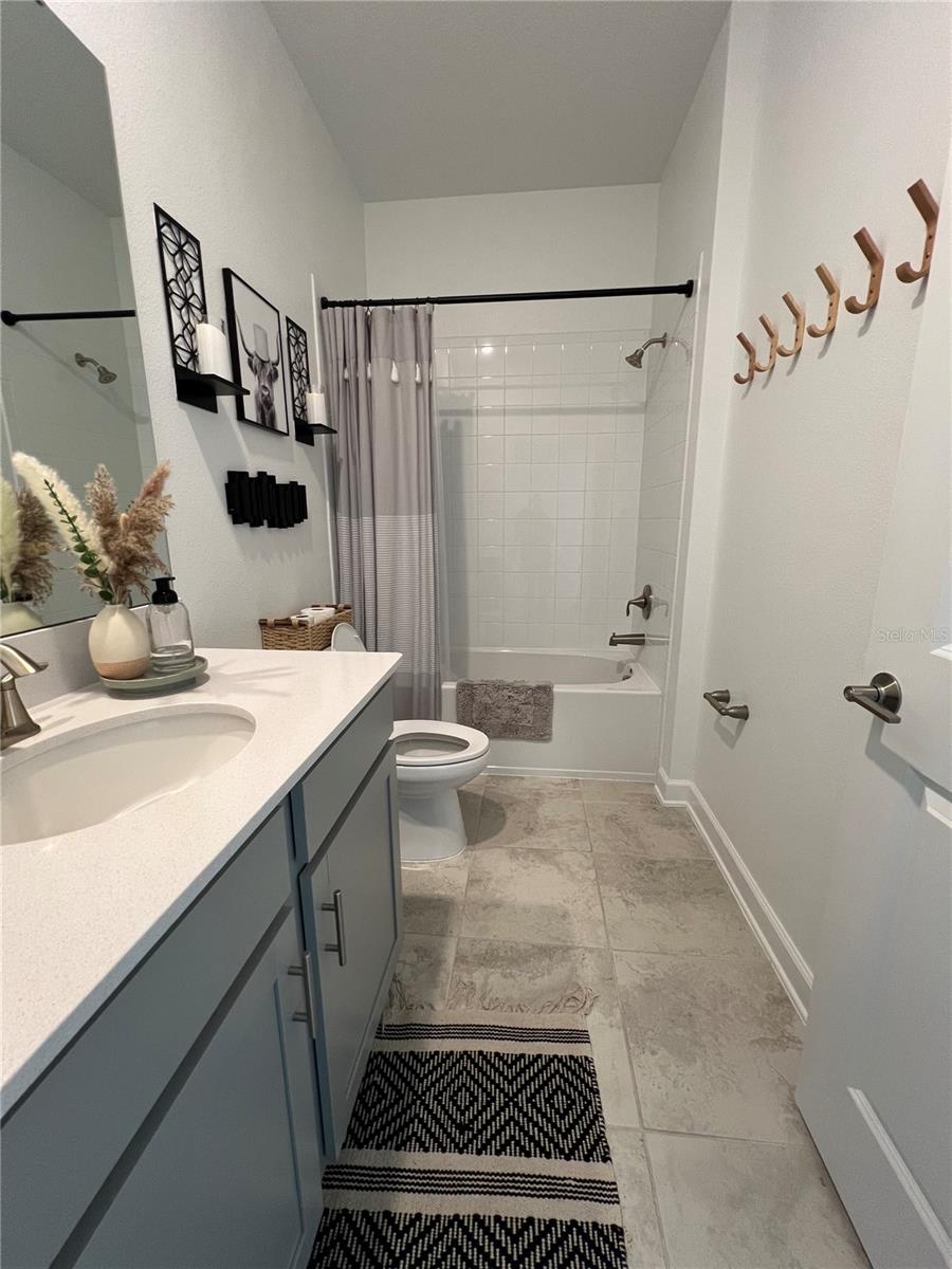 Image 19 of 31 For 11480 Rhyme Avenue