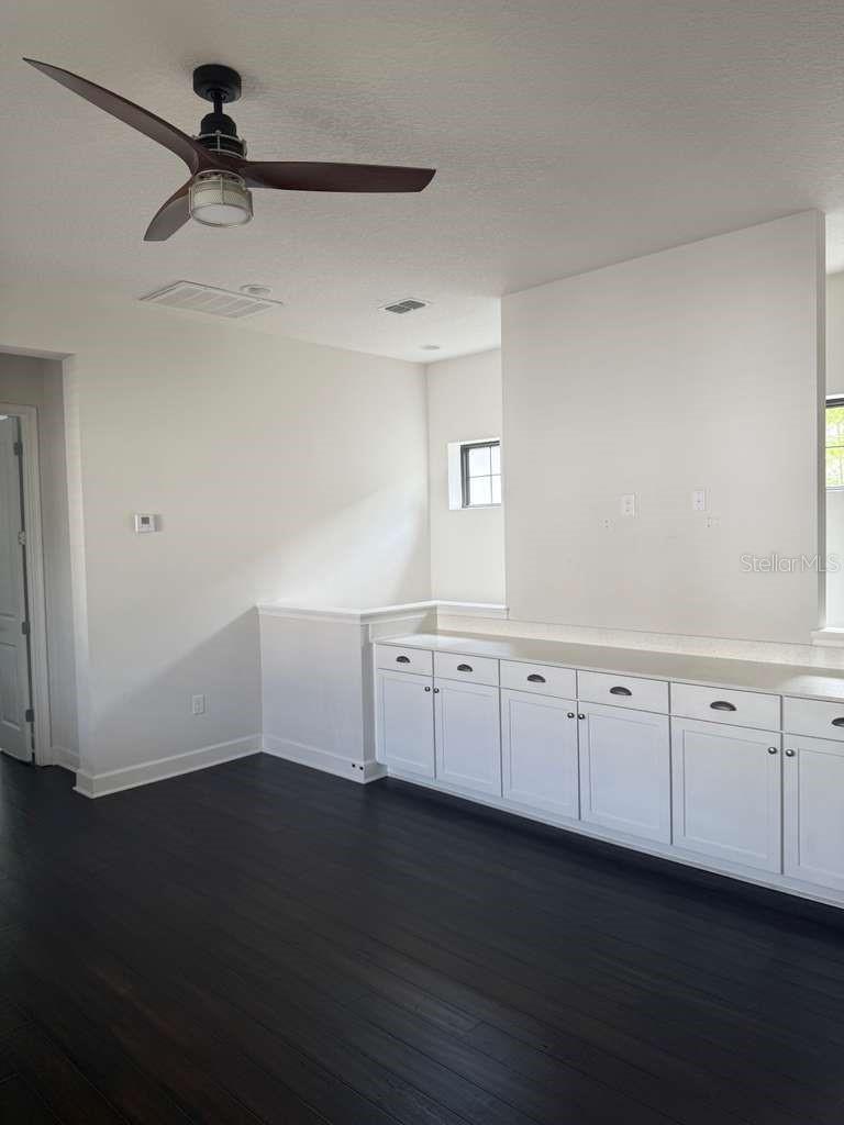 Image 8 of 9 For 8370 Via Vittoria Way