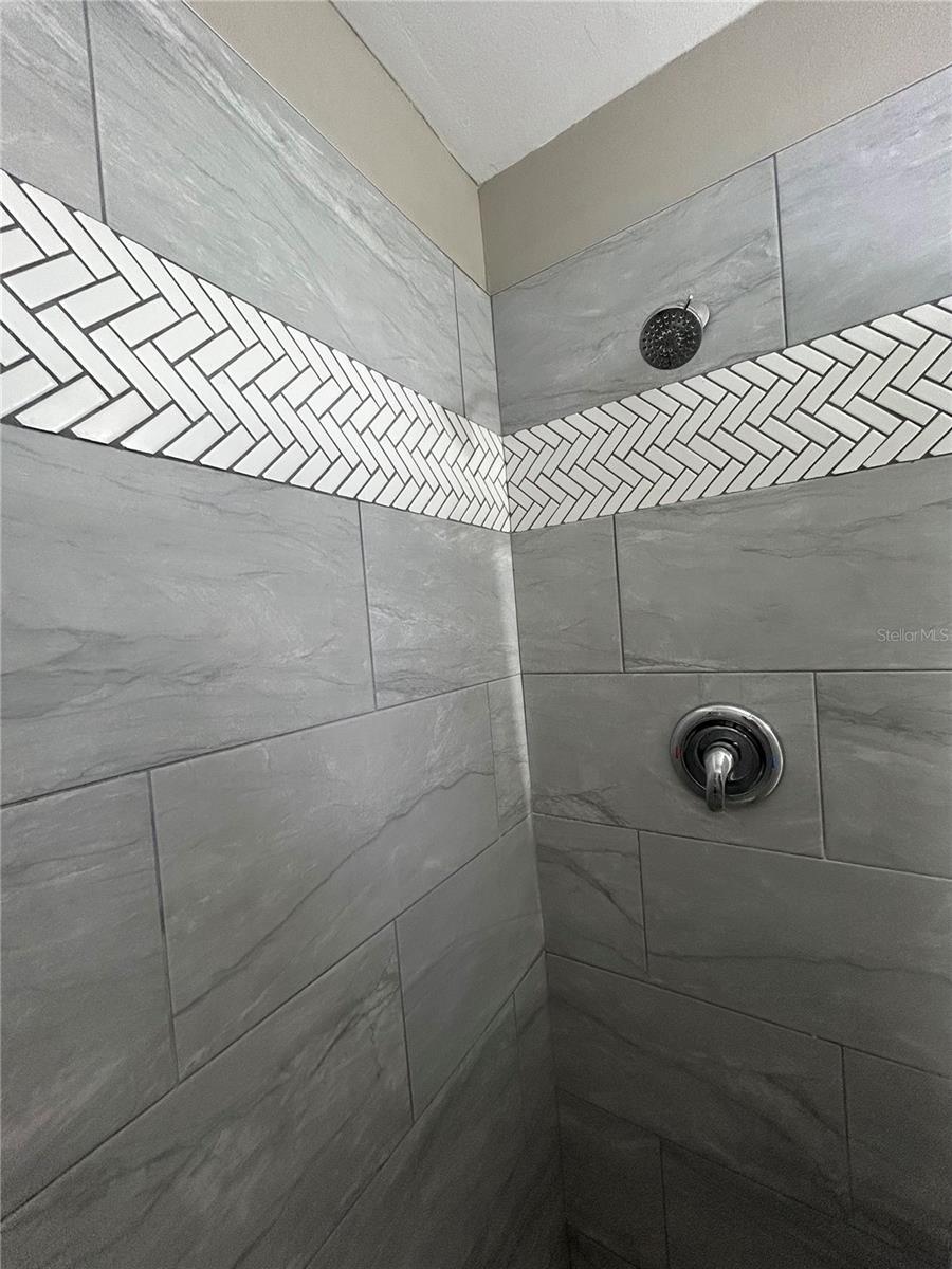 Image 18 of 24 For 1395 Cox Avenue Nw