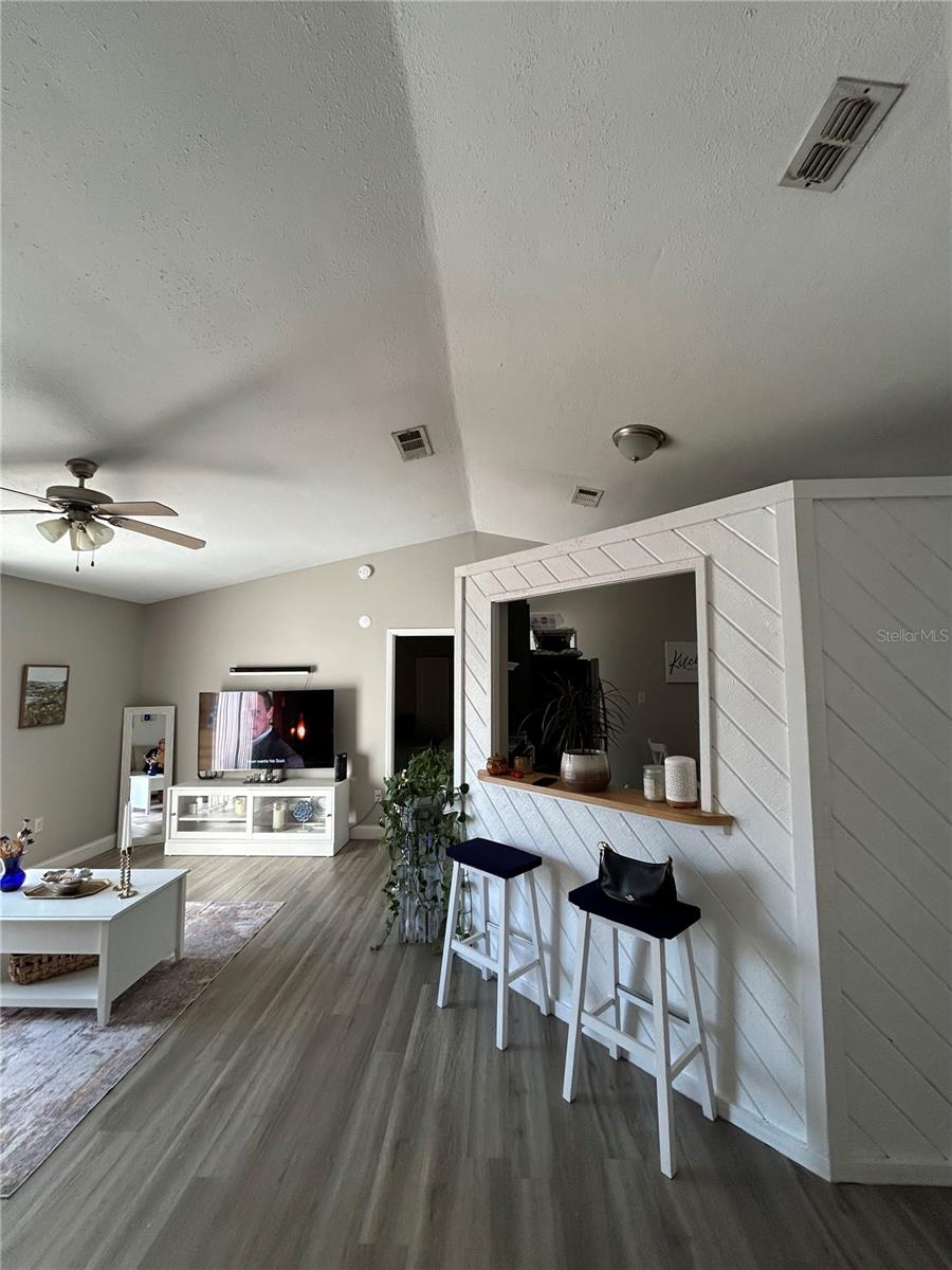 Image 4 of 24 For 1395 Cox Avenue Nw