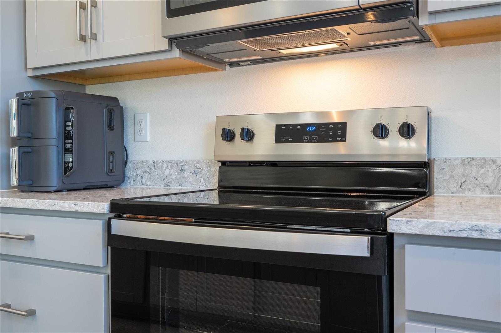 Image 14 of 98 For 3243 Sanctuary Drive