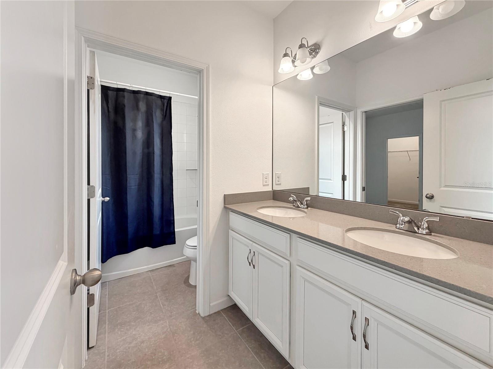 Image 16 of 27 For 7711 Tangerine Knoll Loop