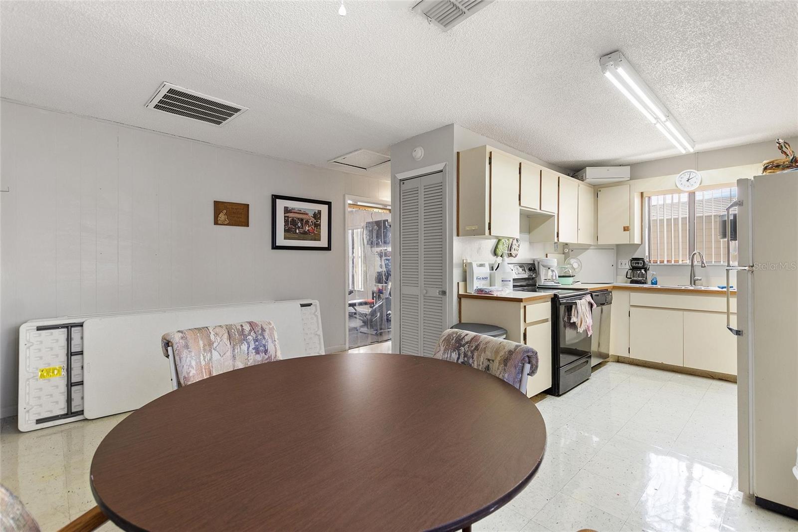 Image 39 of 42 For 135 Citrus Ridge Drive