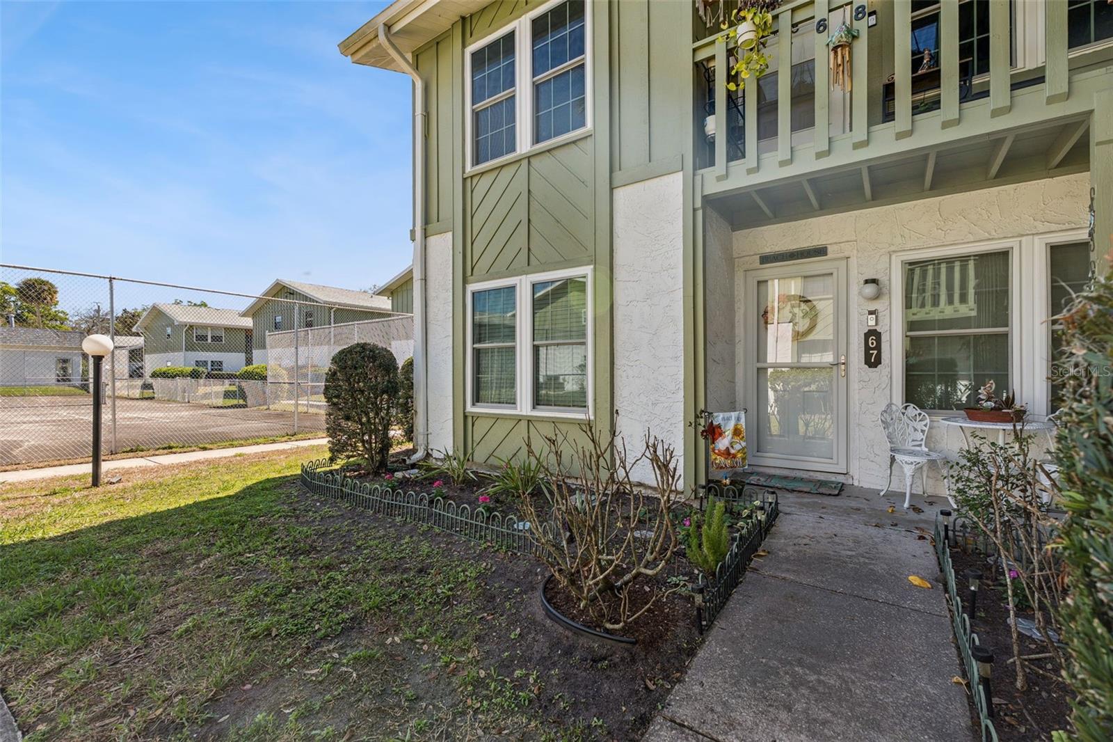 Image 2 of 22 For 840 Center Avenue 67