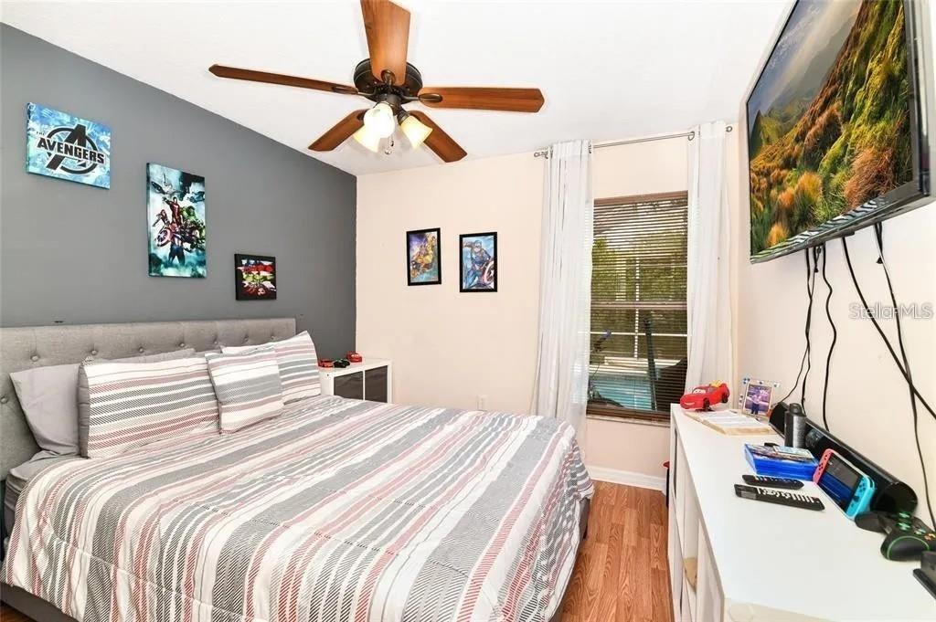 Image 12 of 17 For 436 Lake Shore Parkway