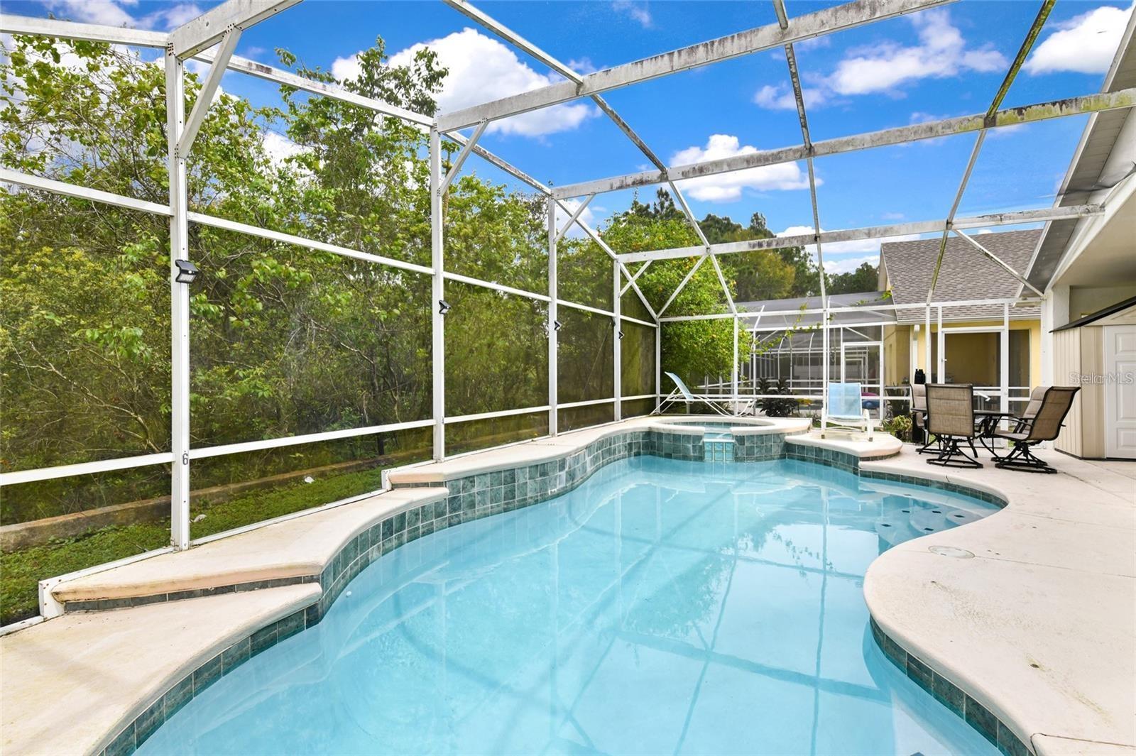 Image 15 of 17 For 436 Lake Shore Parkway