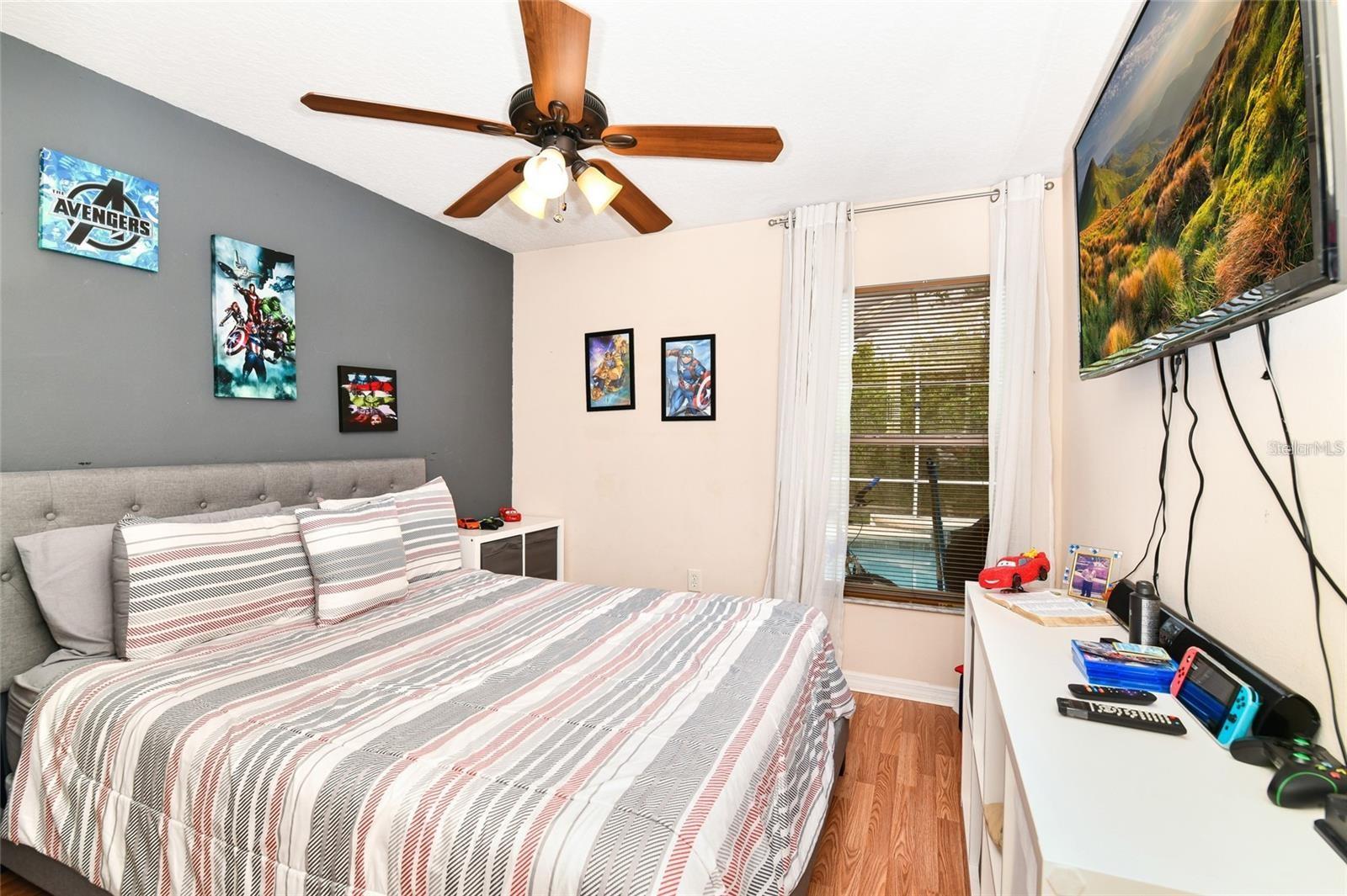 Image 7 of 17 For 436 Lake Shore Parkway