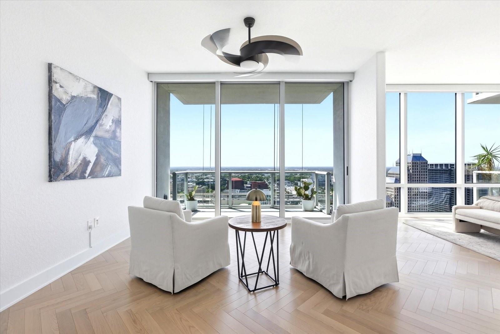 Image 20 of 47 For 150 Robinson Street 30c