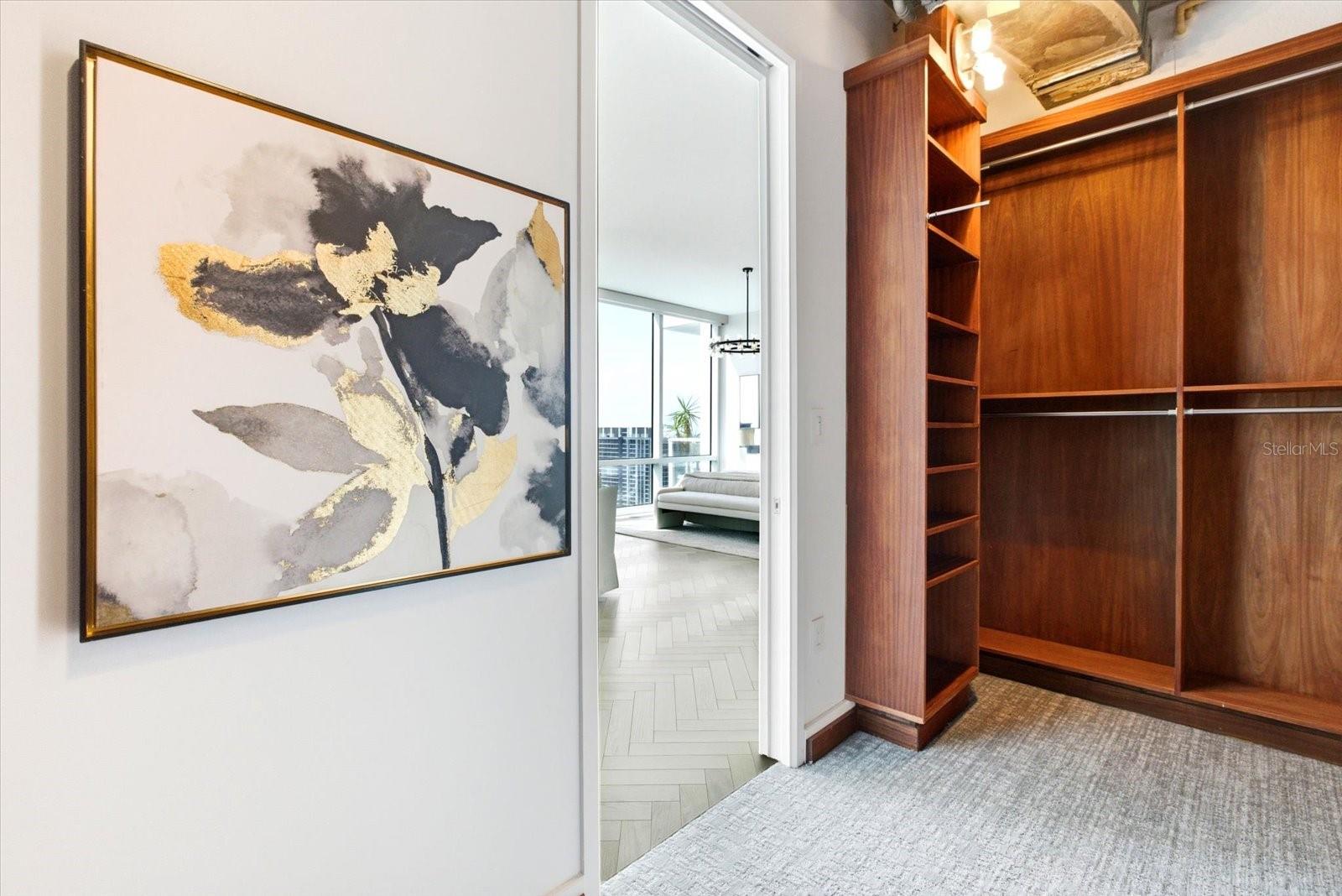 Image 29 of 47 For 150 Robinson Street 30c