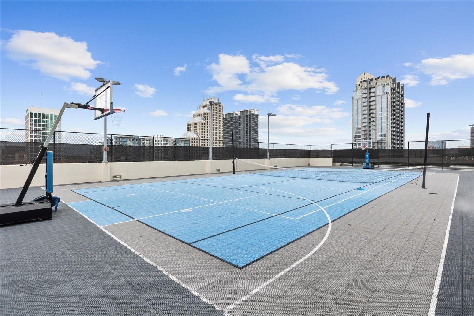 Image 45 of 47 For 150 Robinson Street 30c