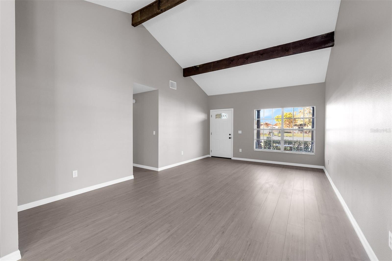 Image 6 of 32 For 11243 Bonwit Court