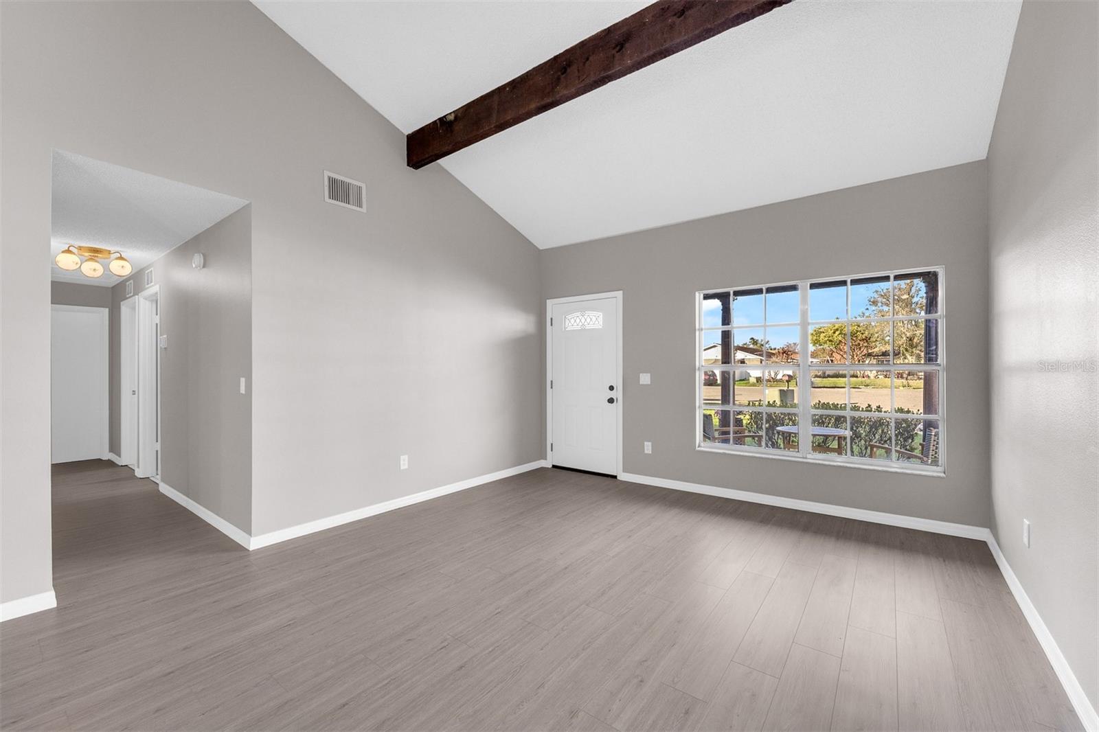 Image 8 of 32 For 11243 Bonwit Court