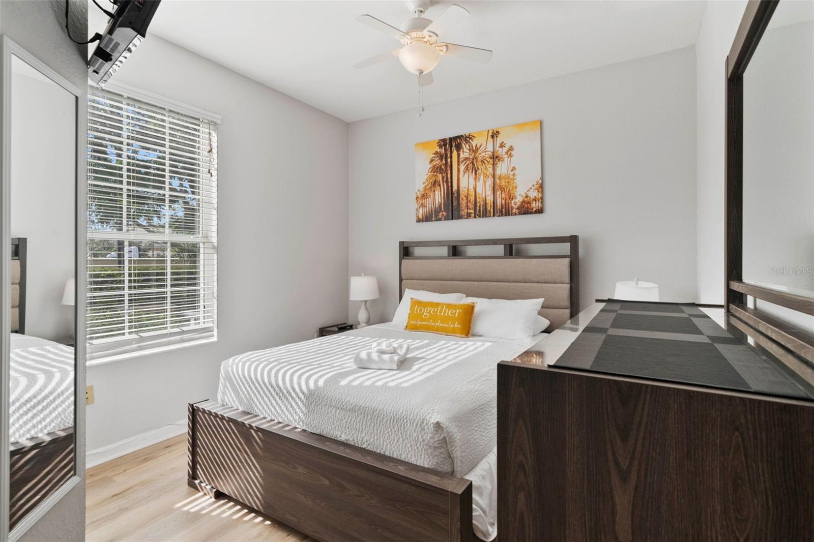 Image 23 of 44 For 4802 Cayview Avenue 10814