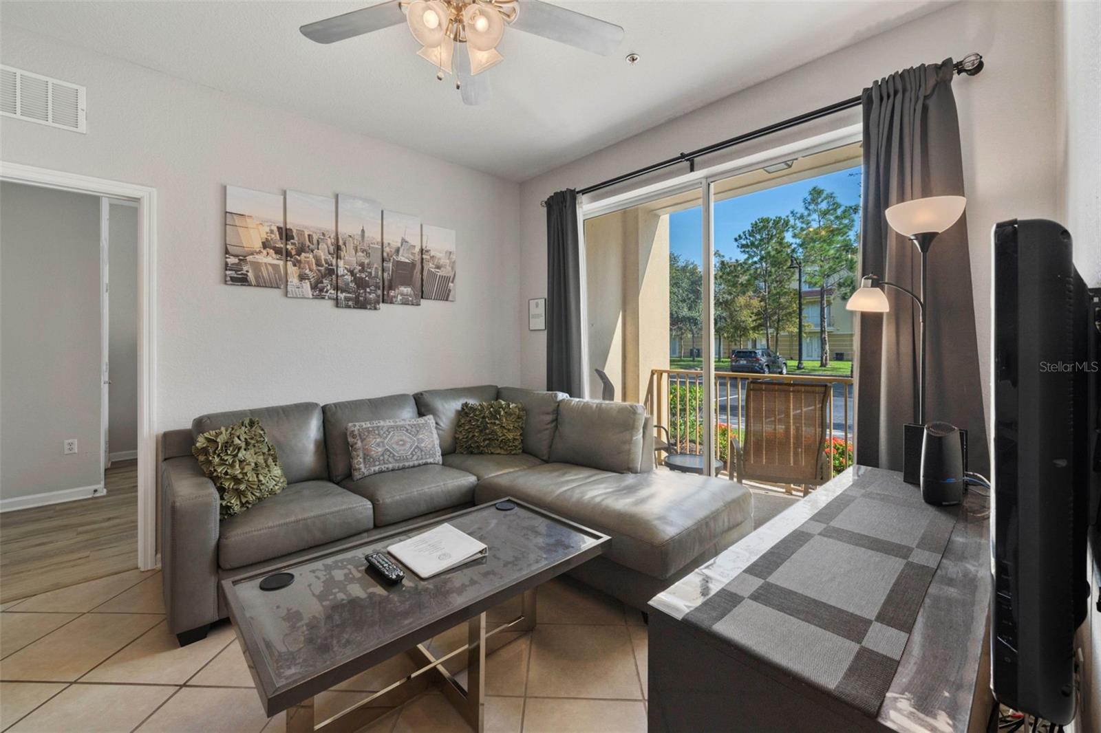 Image 5 of 44 For 4802 Cayview Avenue 10814