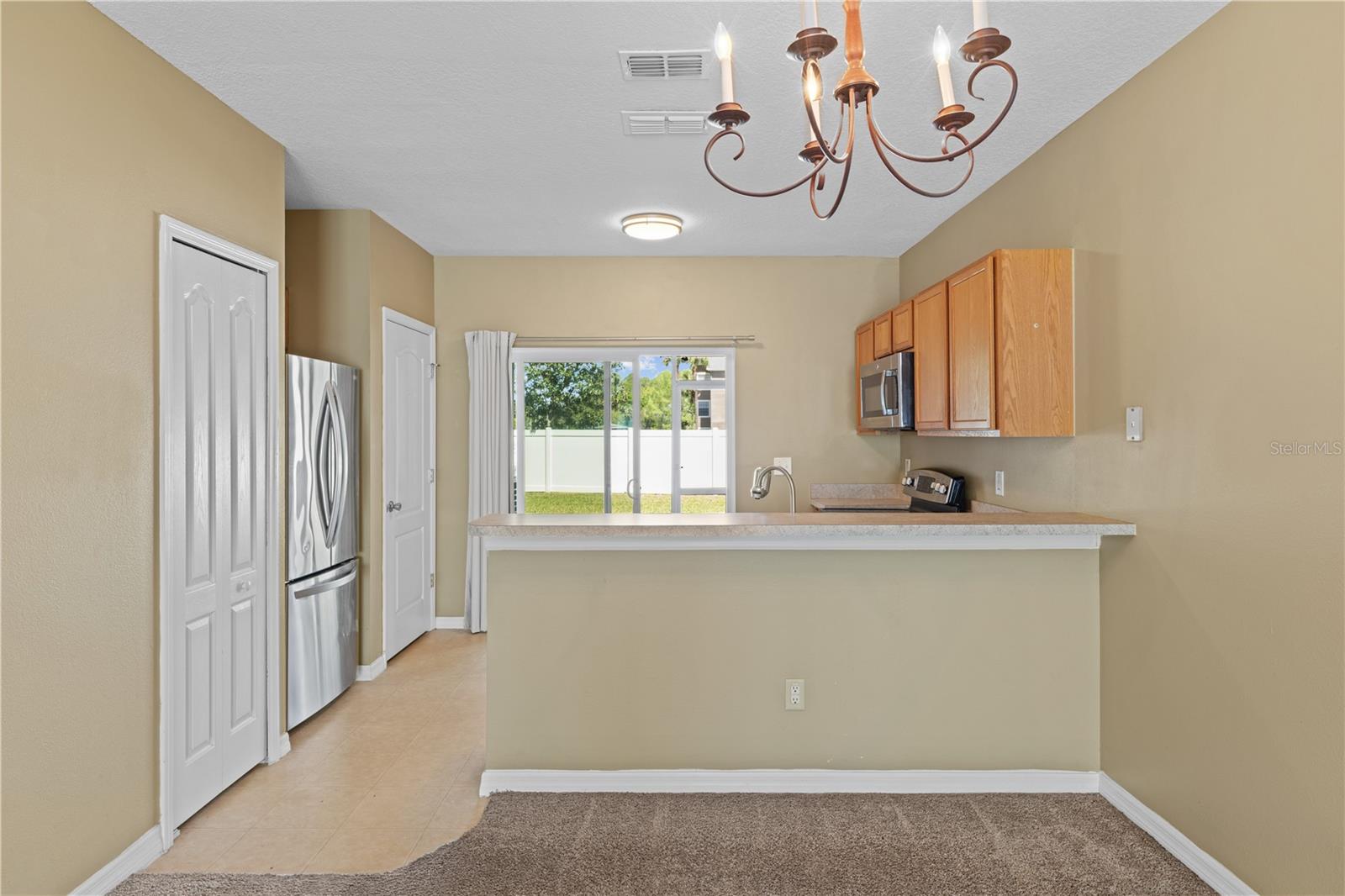 Image 18 of 62 For 122 Wilton Circle