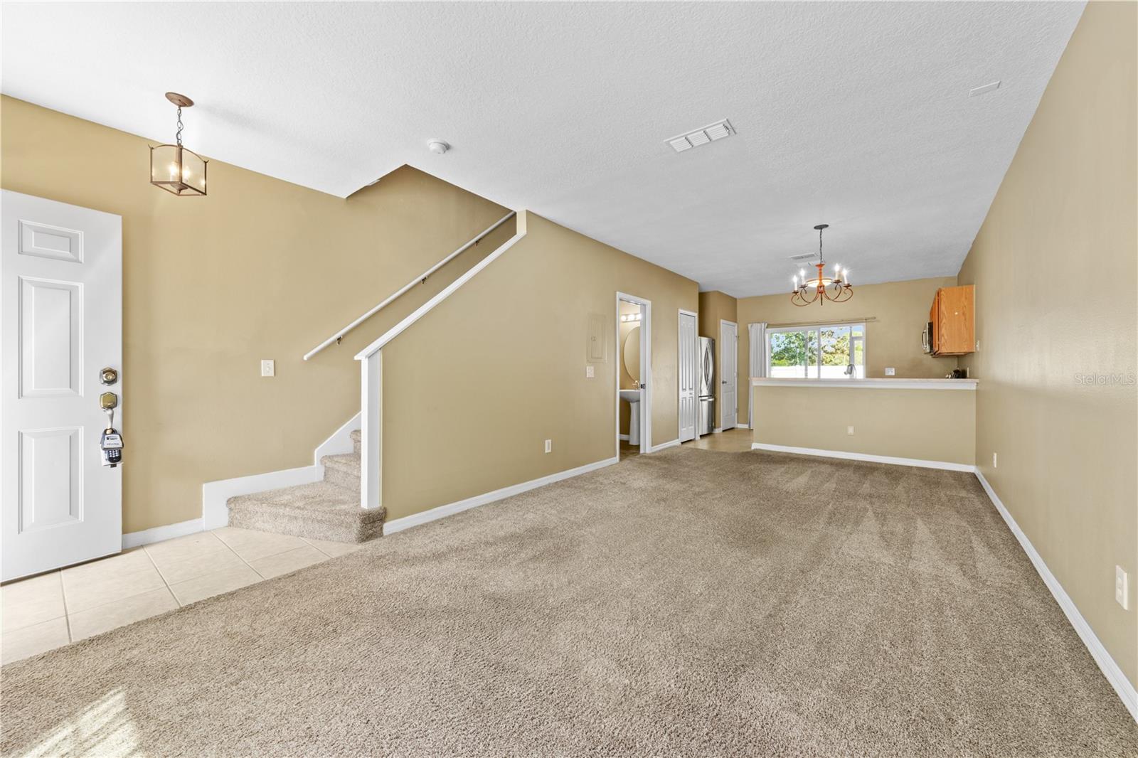 Image 20 of 62 For 122 Wilton Circle