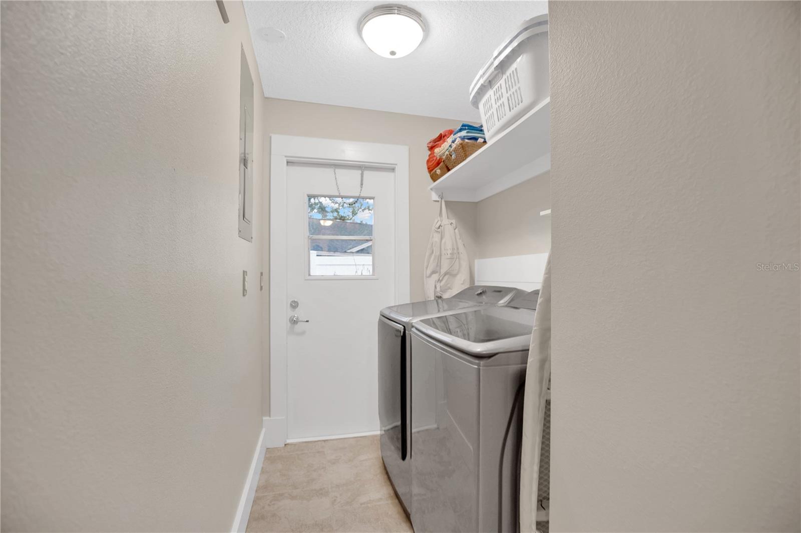 Image 23 of 32 For 3200 Tcu Boulevard