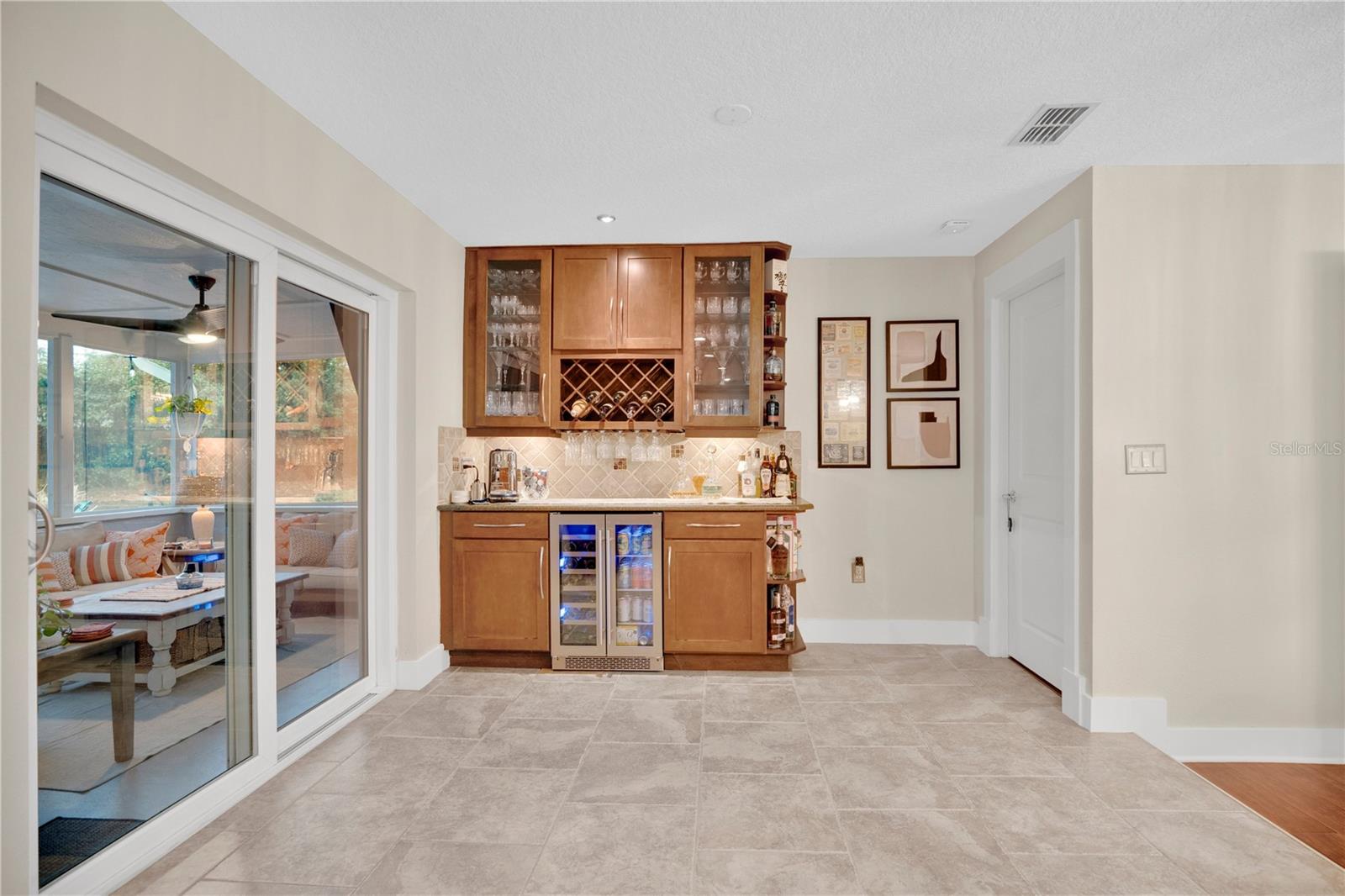 Image 7 of 32 For 3200 Tcu Boulevard