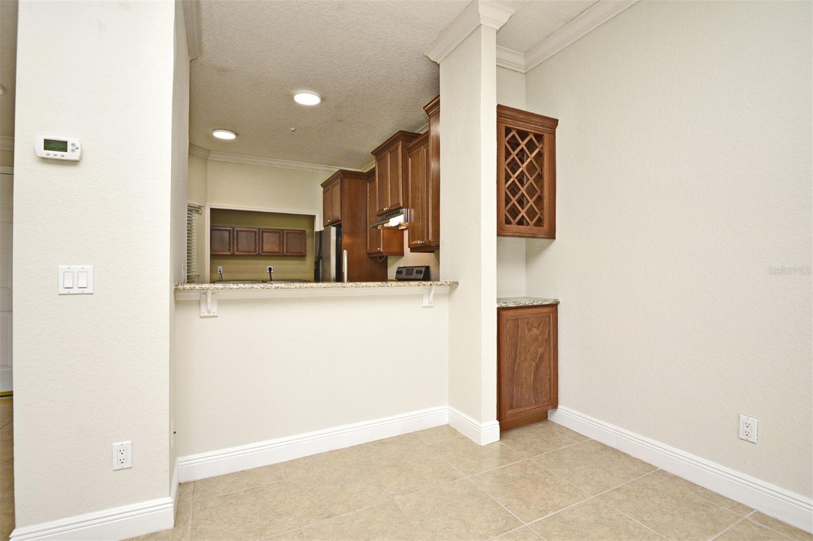 Image 6 of 24 For 443 Hamptoncrest Circle 000