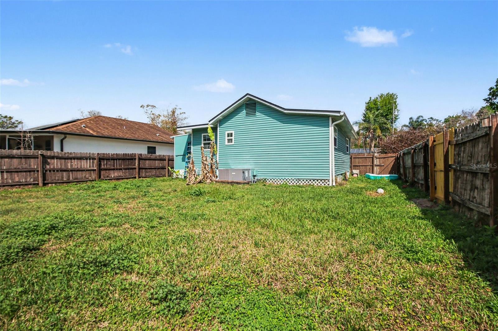 Image 24 of 28 For 10126 Frankel Street