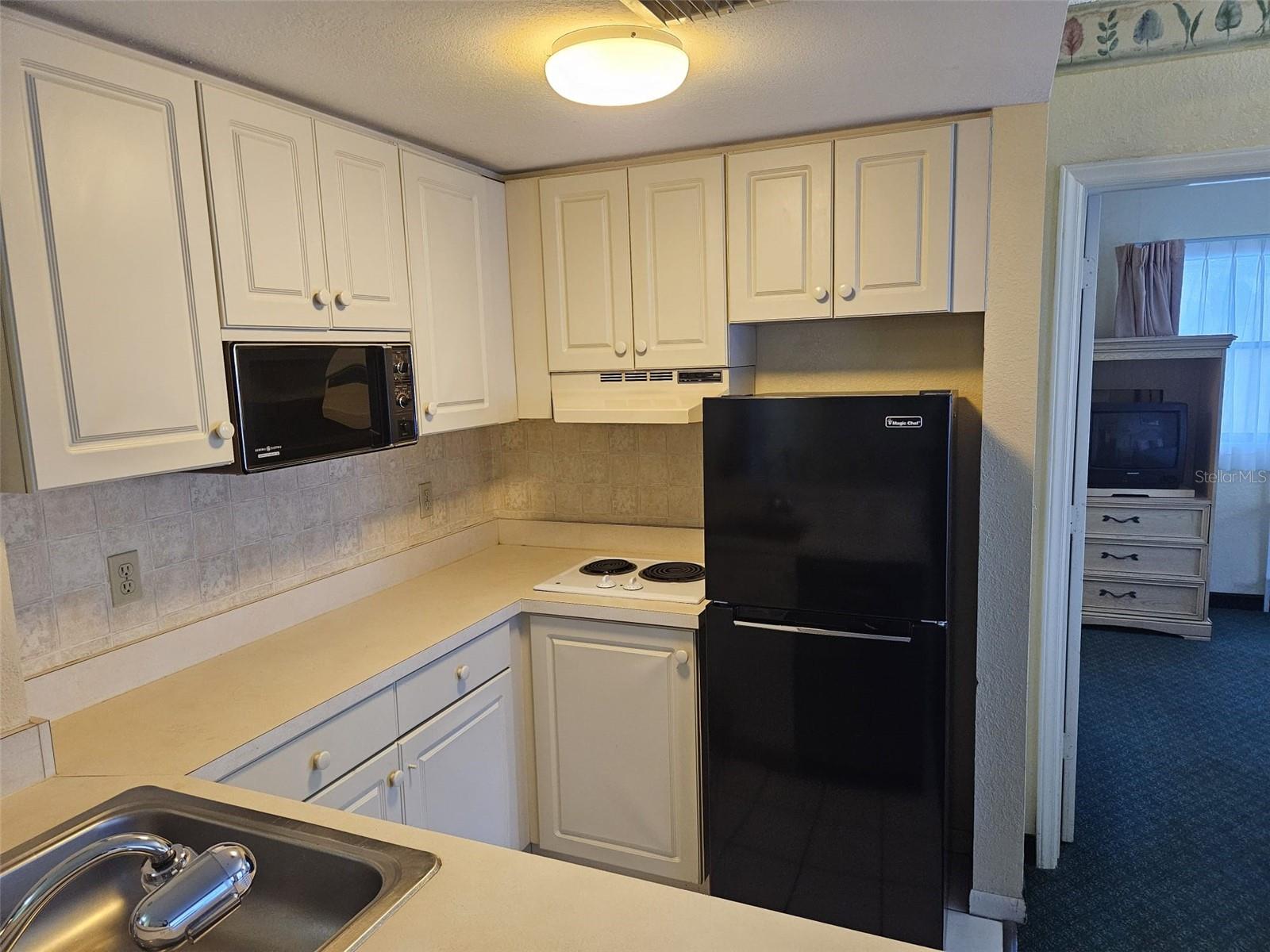 Image 21 of 26 For 6165 Carrier Drive 3201