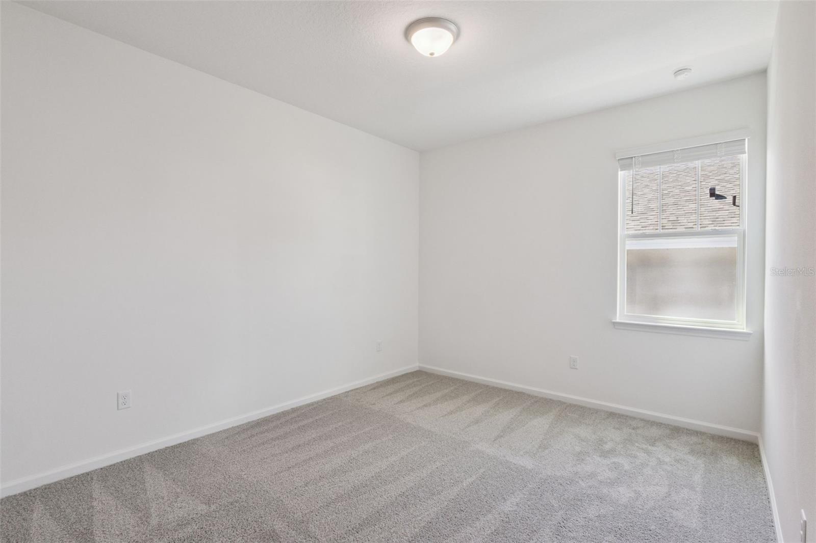 Image 16 of 23 For 3704 Watercliff Circle