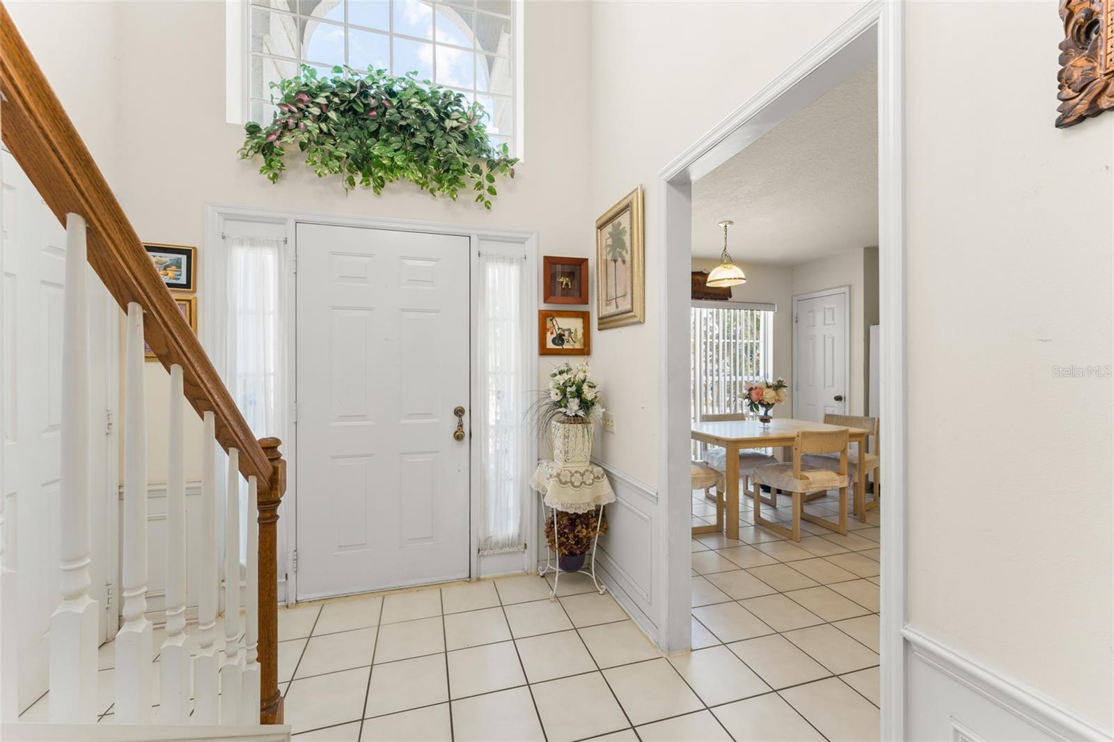 Image 5 of 43 For 925 Beresford Way