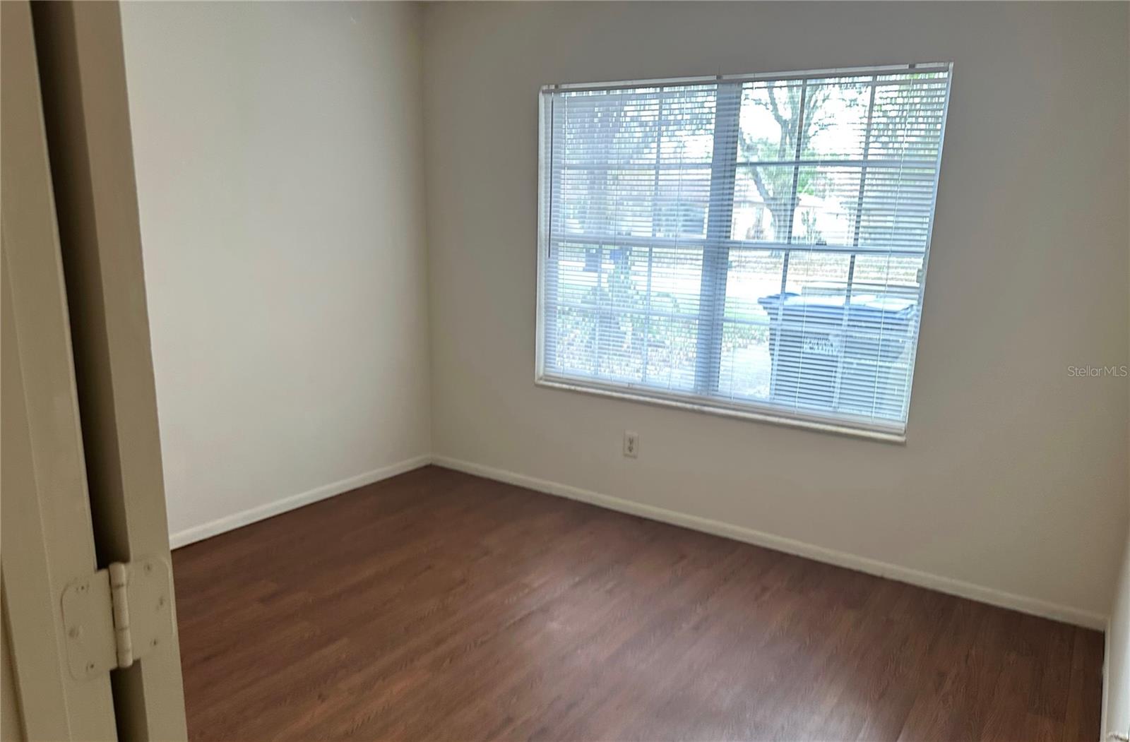 Image 10 of 13 For 1141 Sophie Boulevard