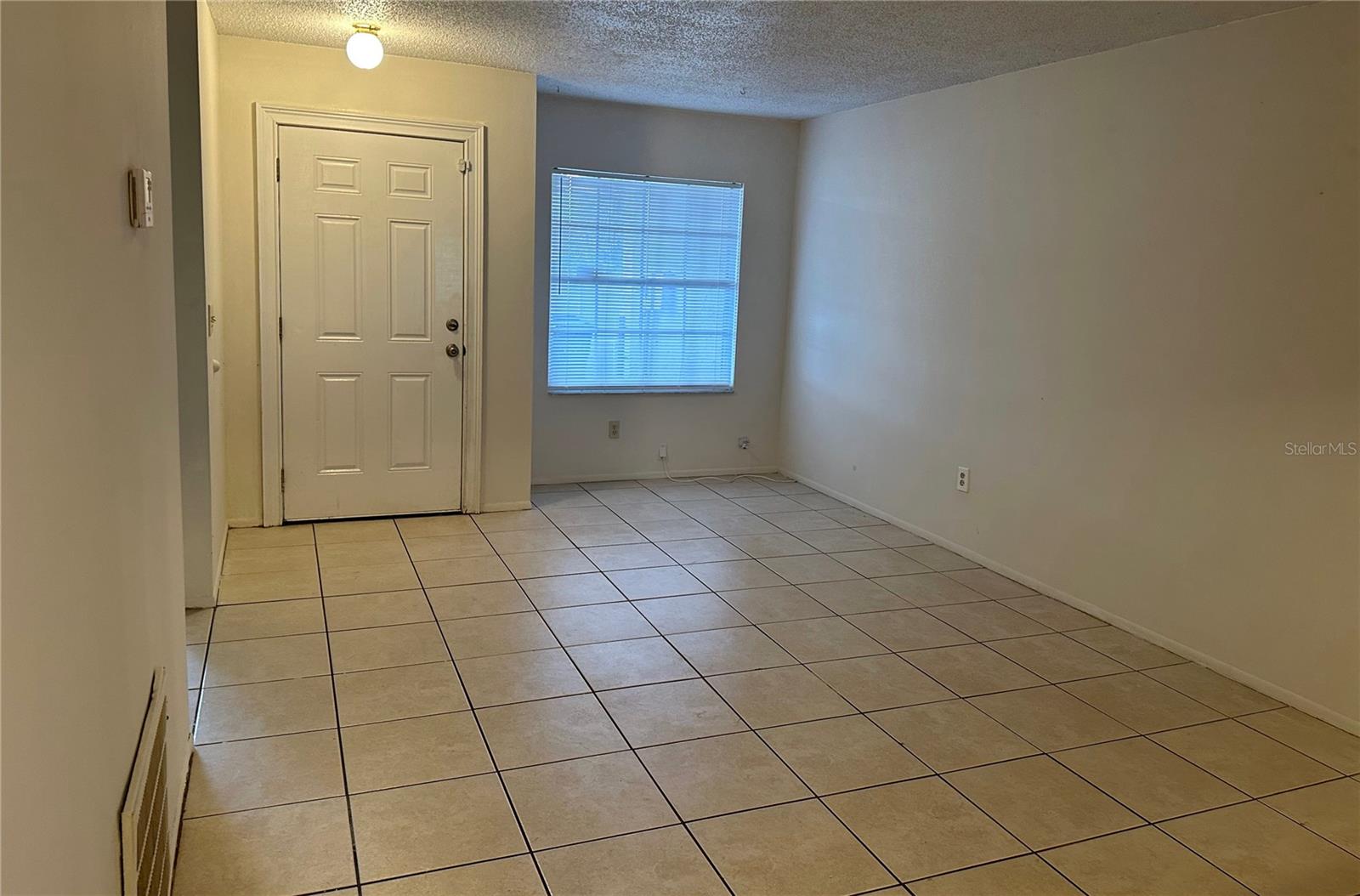 Image 3 of 13 For 1141 Sophie Boulevard