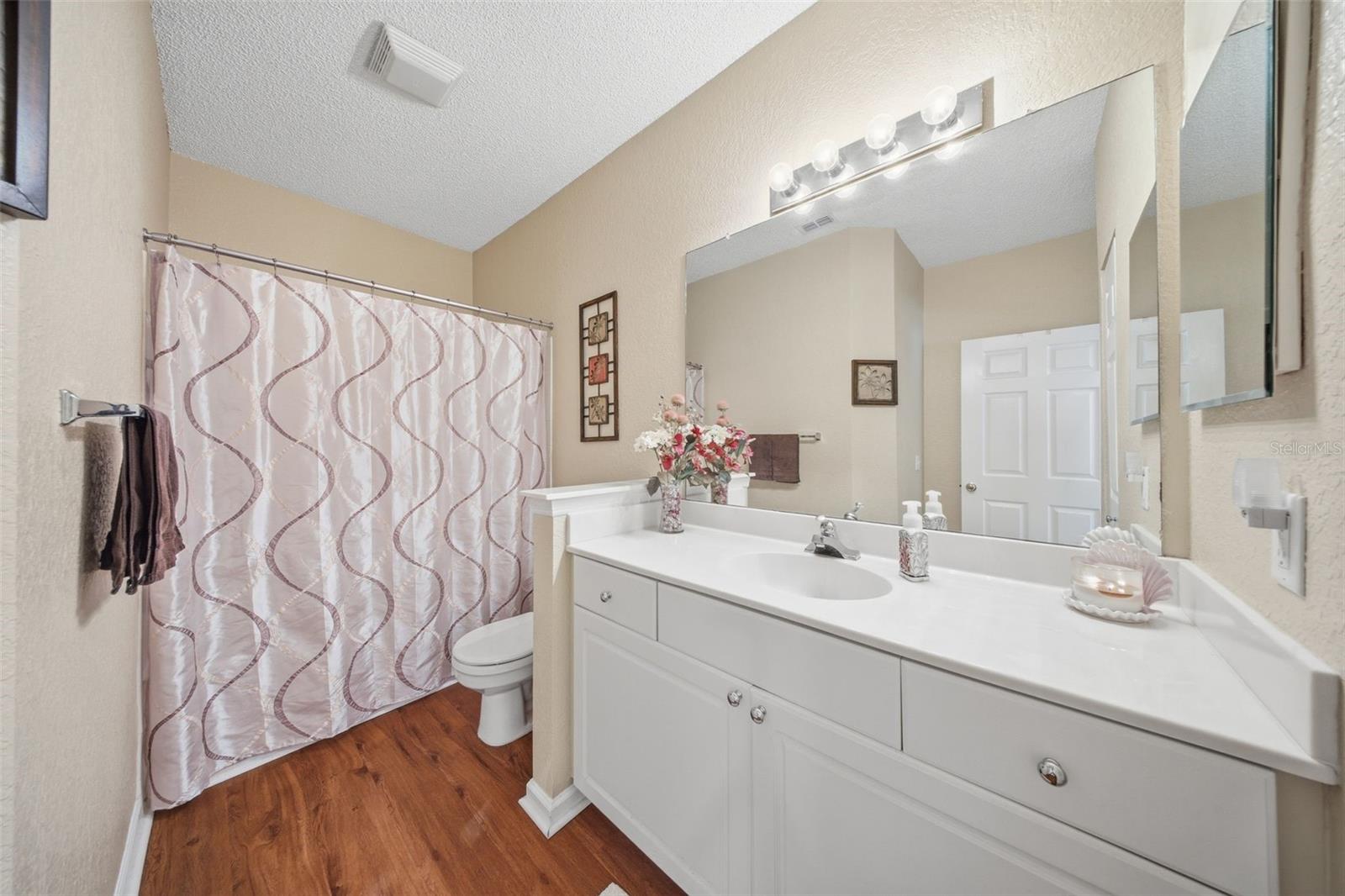 Image 21 of 50 For 2422 White Magnolia Way 2422
