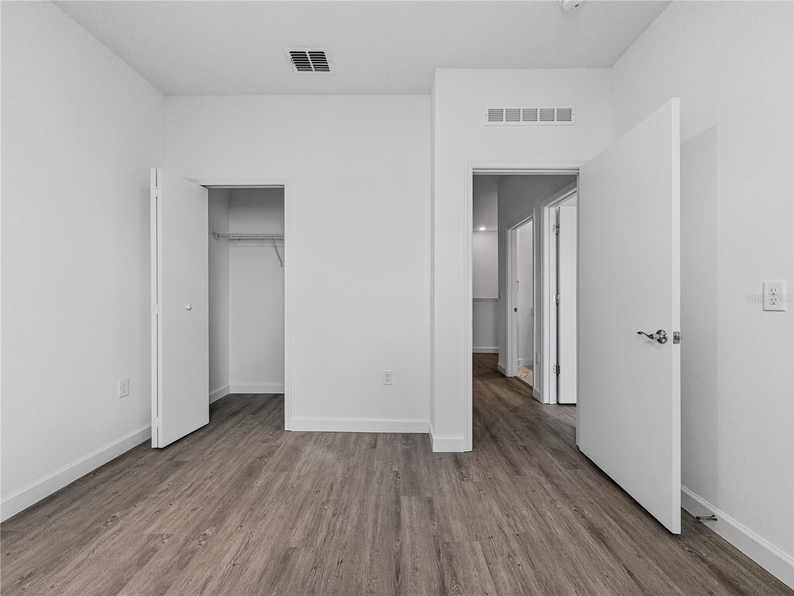 Image 35 of 56 For 367 Famagusta Drive