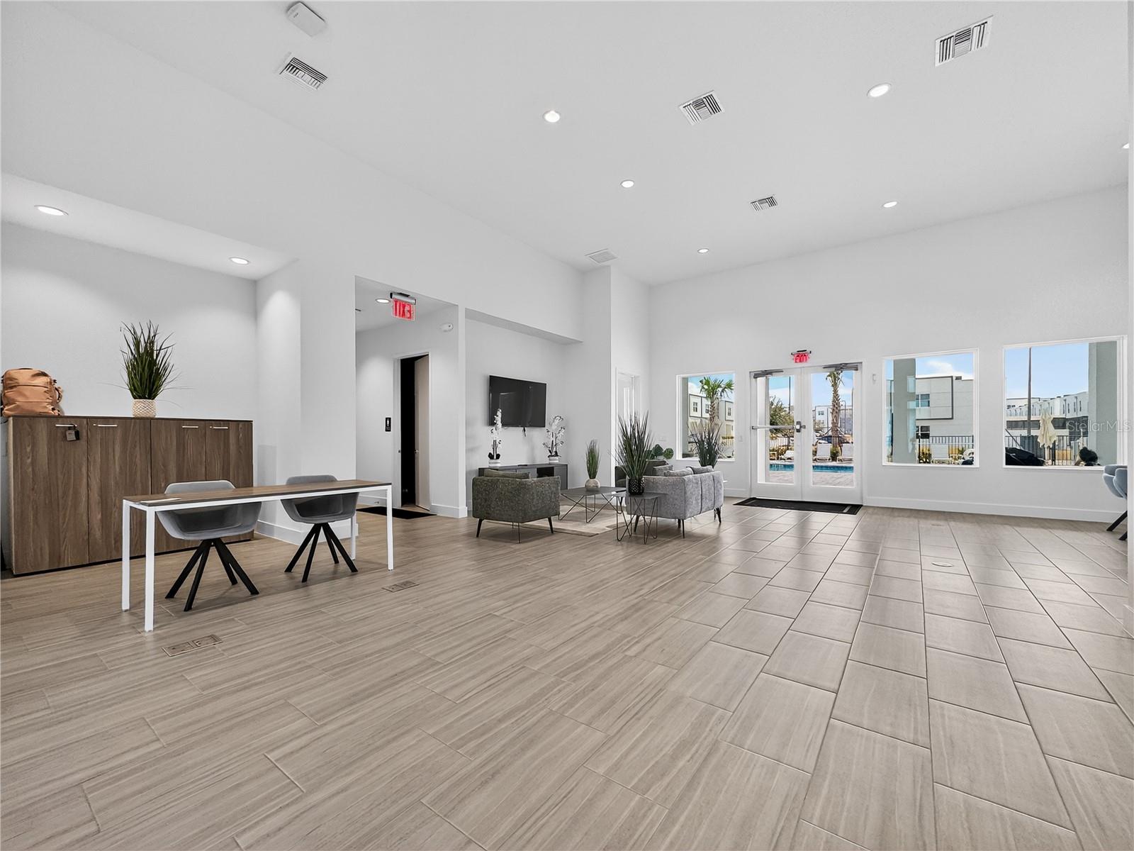 Image 42 of 56 For 367 Famagusta Drive