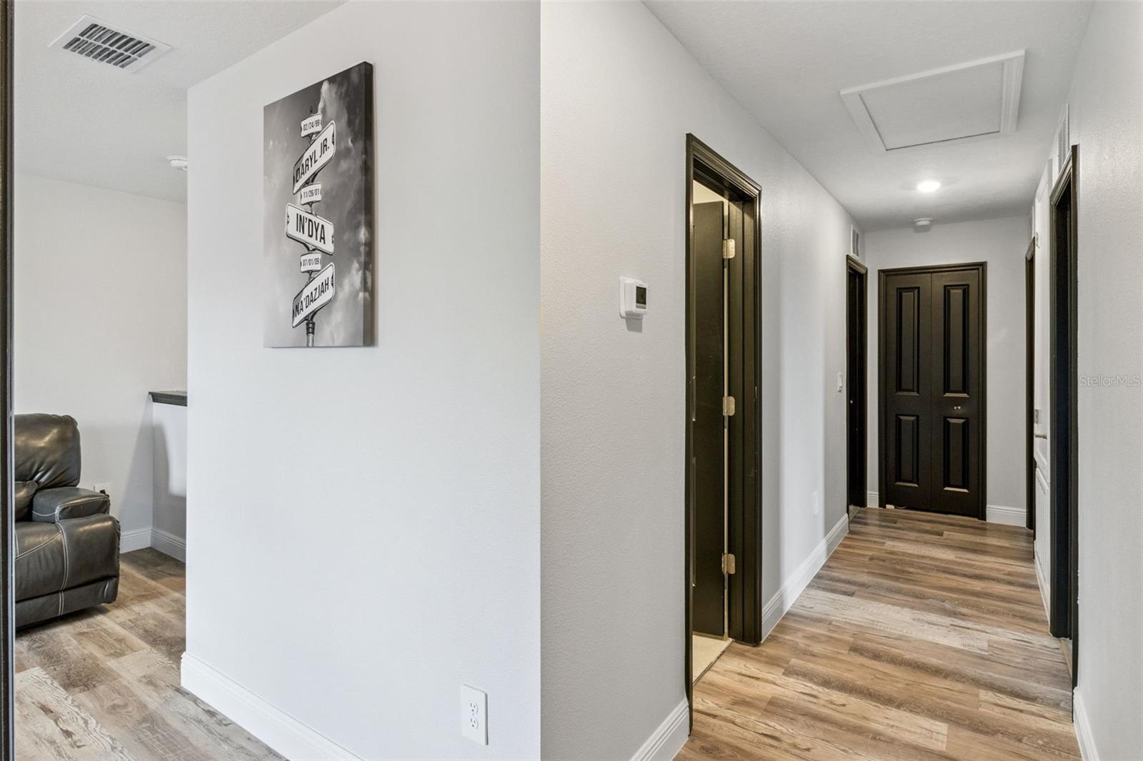 Image 28 of 50 For 1814 Red Loop