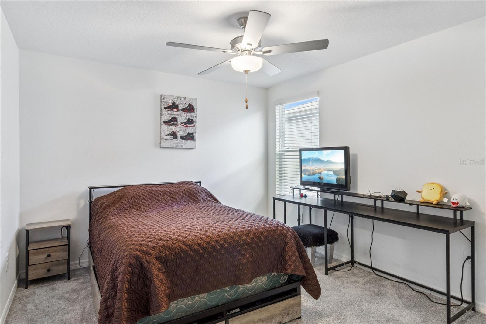 Image 35 of 50 For 1814 Red Loop