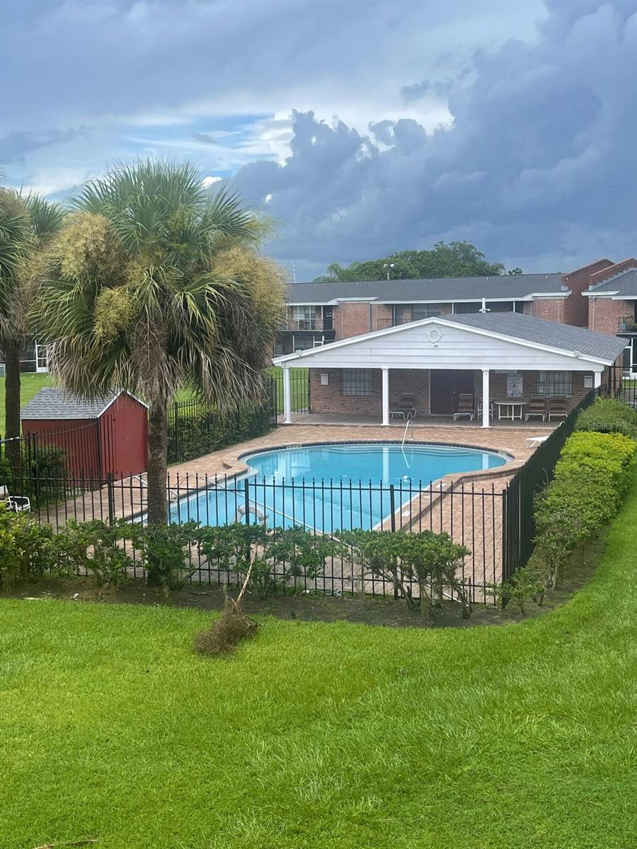 Image 15 of 15 For 1432 Holden Avenue C6