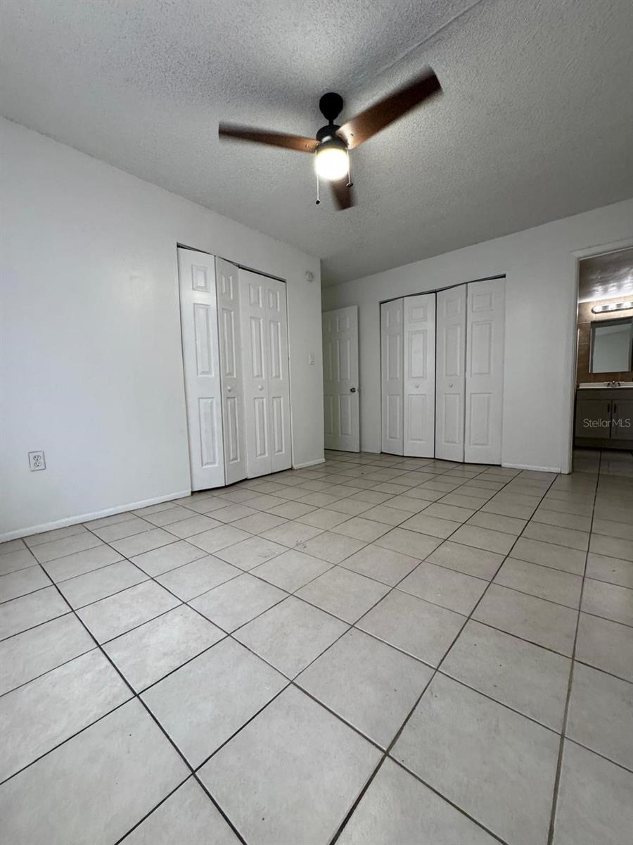 Image 4 of 15 For 1432 Holden Avenue C6