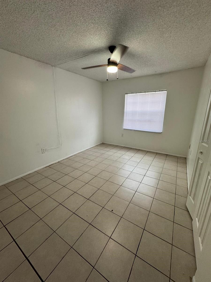 Image 6 of 15 For 1432 Holden Avenue C6