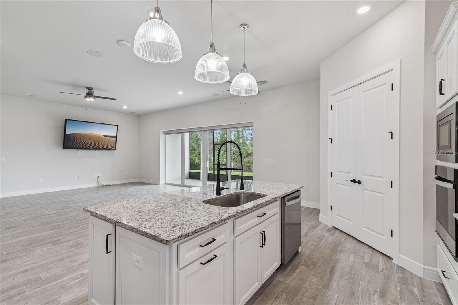 Image 14 of 48 For 2502 Alligator Flag Court