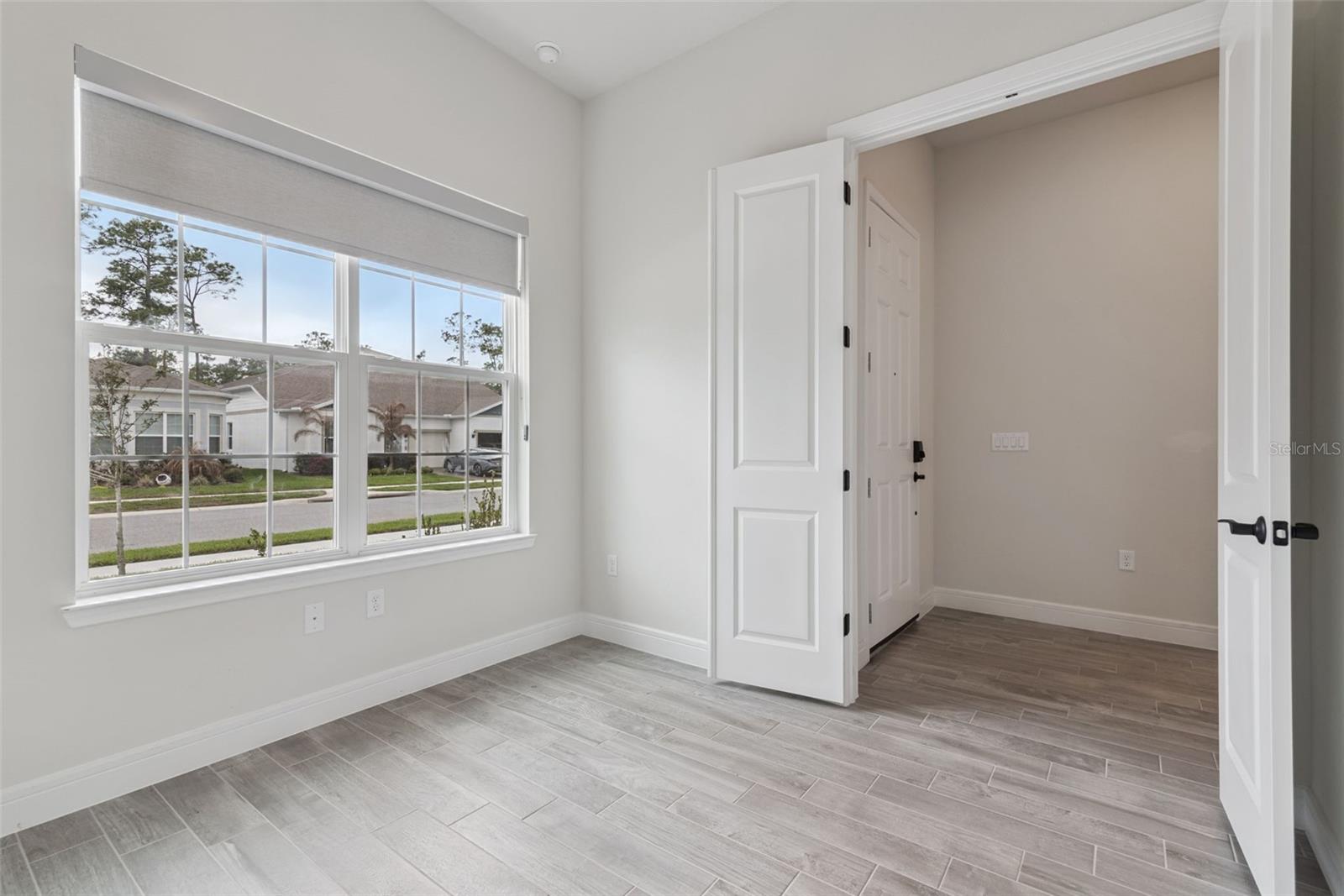 Image 29 of 48 For 2502 Alligator Flag Court