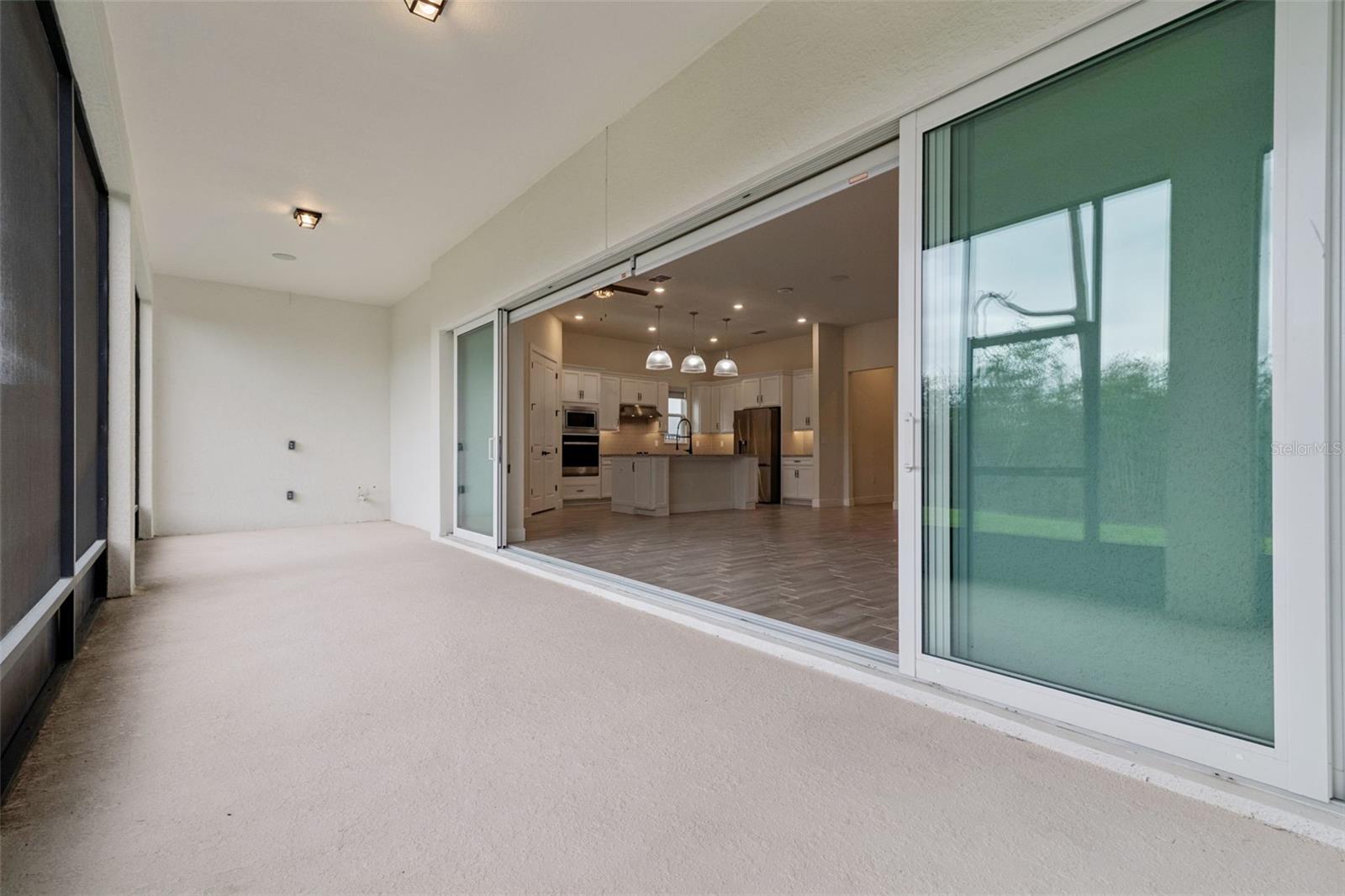 Image 30 of 48 For 2502 Alligator Flag Court