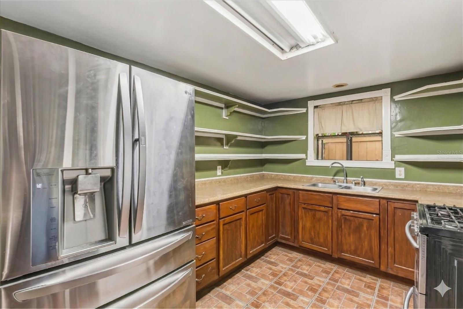 Image 6 of 19 For 802 Palmetto Avenue