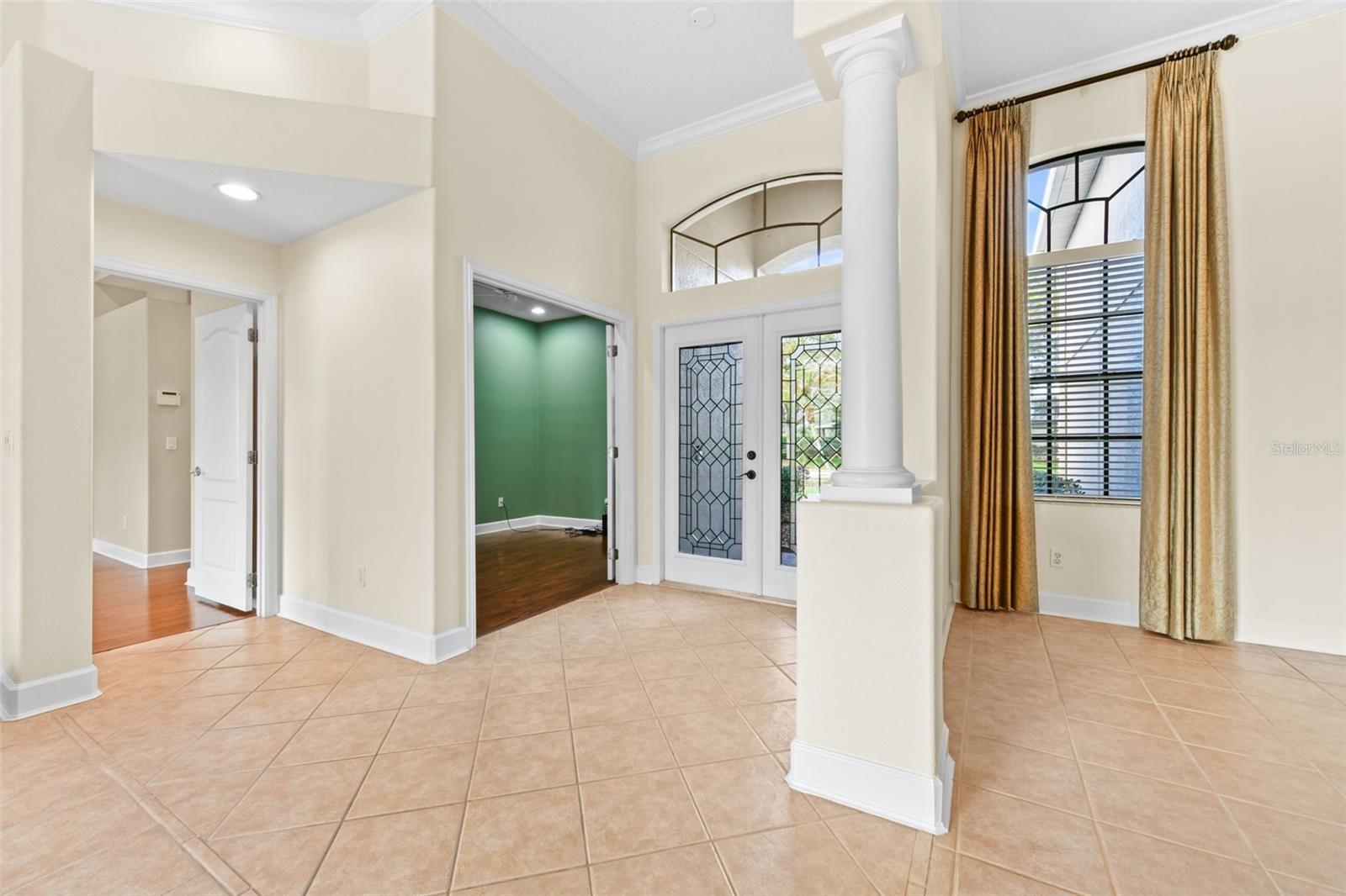 Image 10 of 98 For 2380 Foliage Oak Terrace