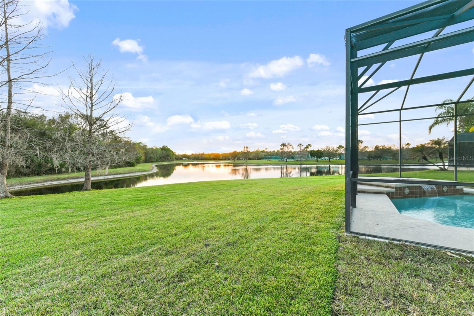 Image 6 of 98 For 2380 Foliage Oak Terrace