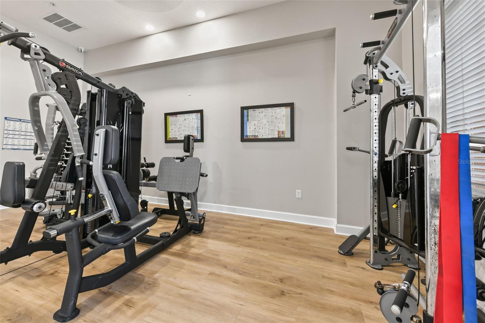 Image 80 of 98 For 2380 Foliage Oak Terrace