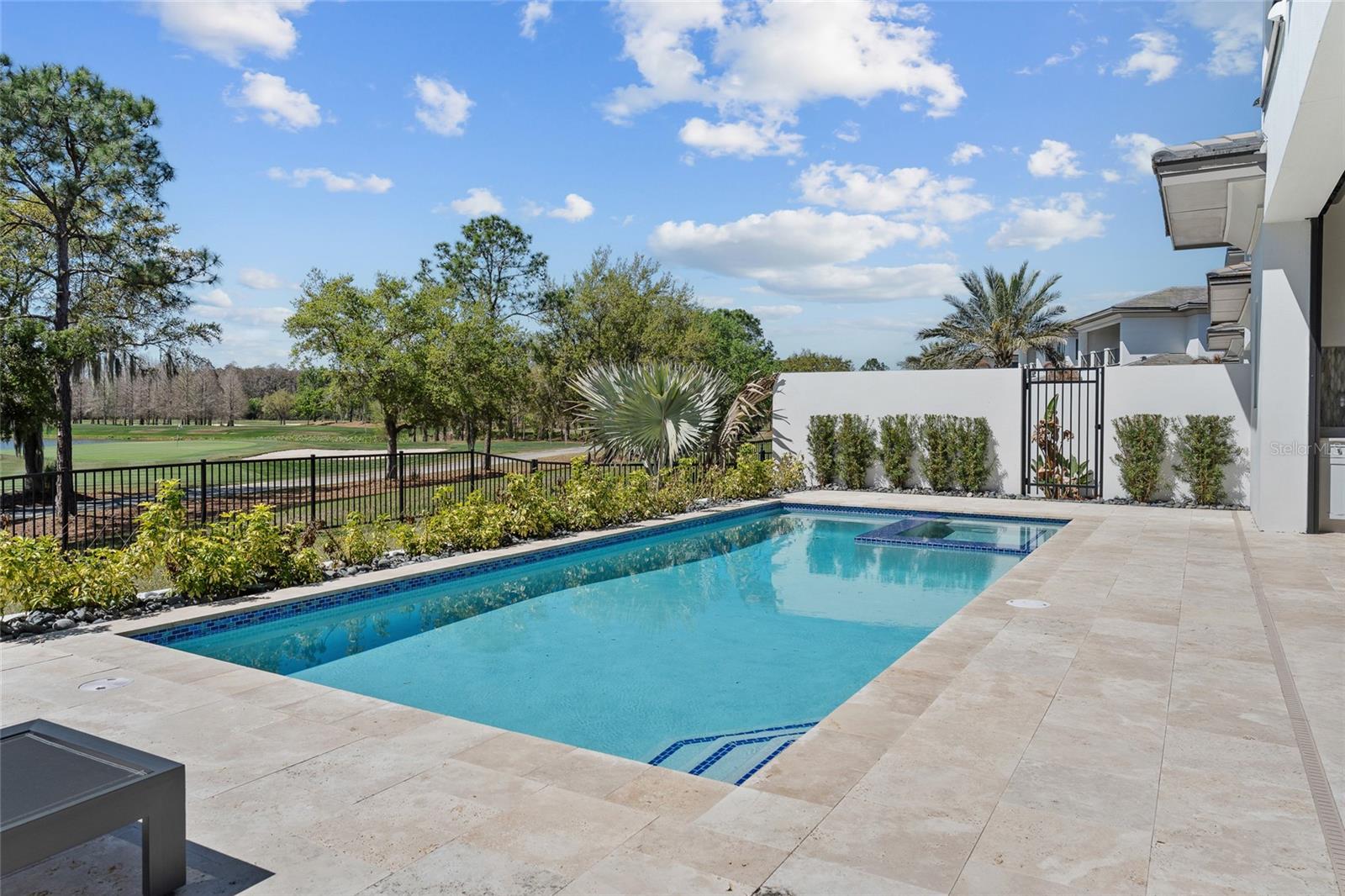 Image 16 of 34 For 4144 Grande Brick Loop 30