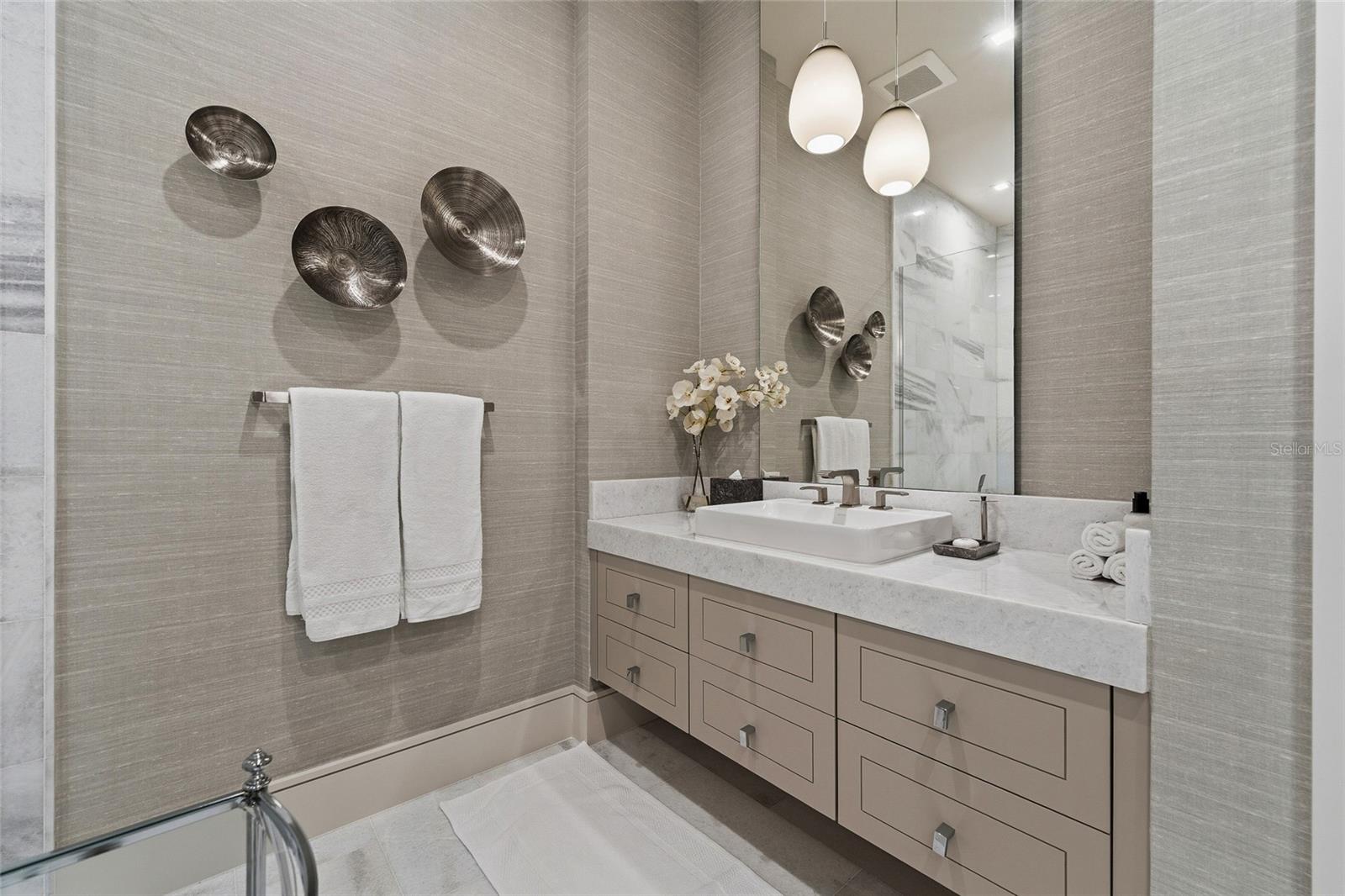 Image 21 of 34 For 4144 Grande Brick Loop 30