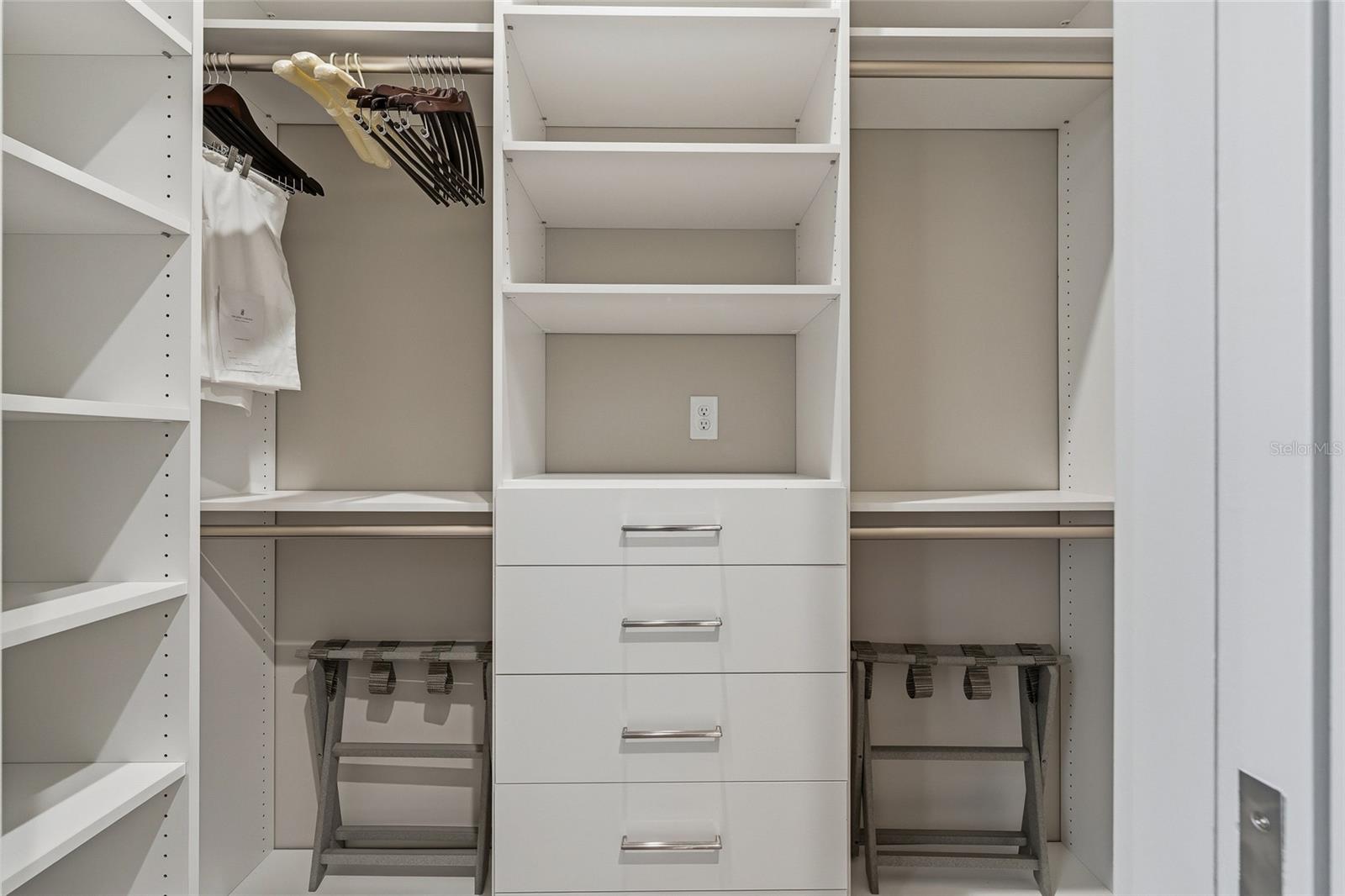 Image 23 of 34 For 4144 Grande Brick Loop 30