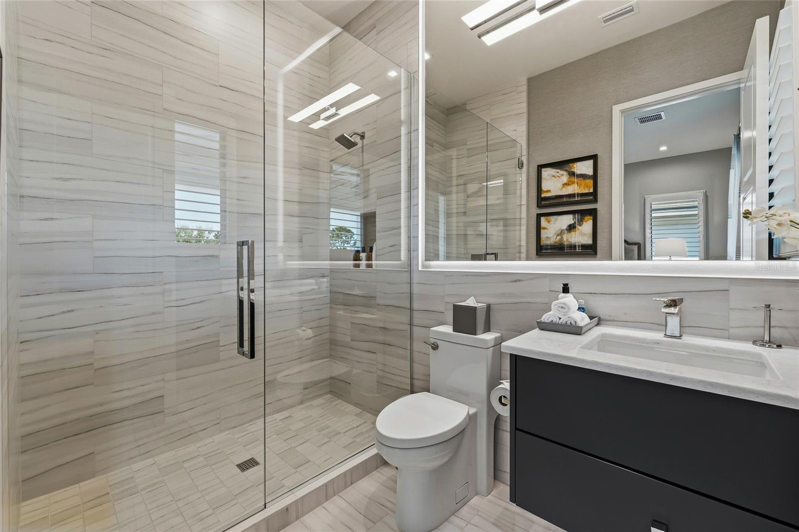 Image 26 of 34 For 4144 Grande Brick Loop 30